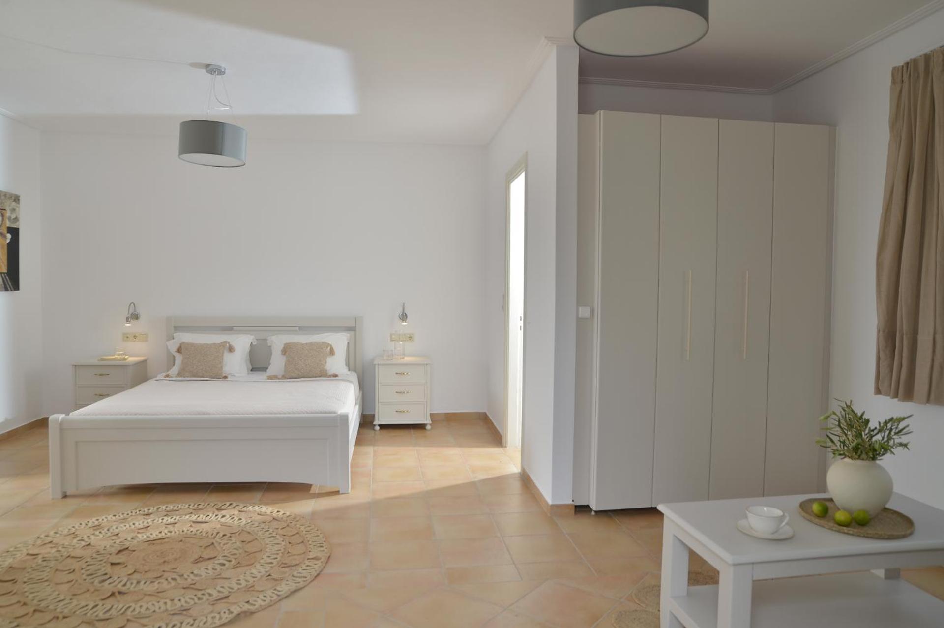 Hotel Mediterranean - Photo 29