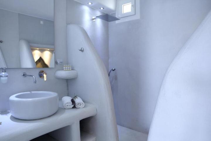 Hotel Mediterranean - Photo 32