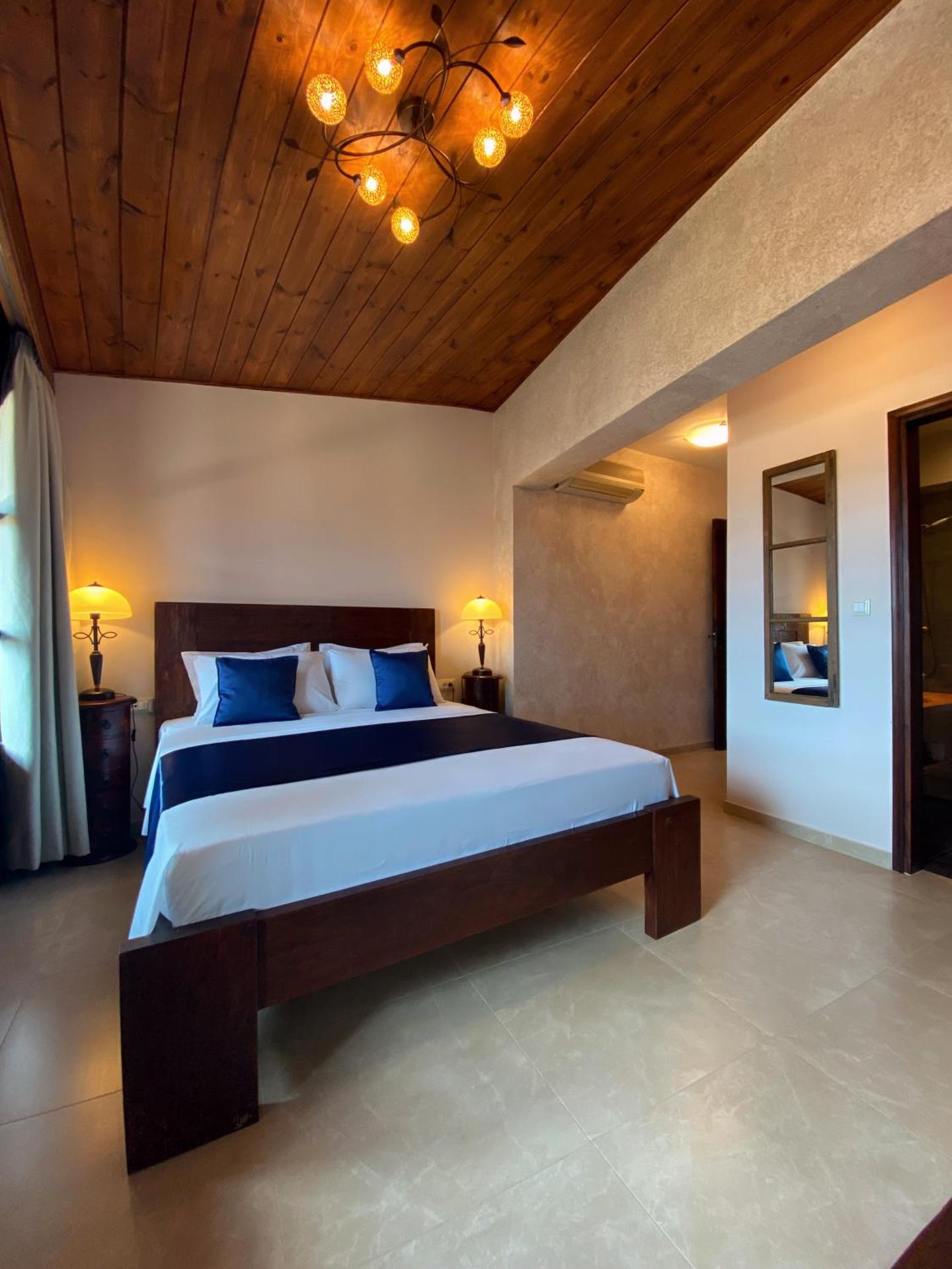 S.Nikolis' Historic Boutique Hotel - Photo 4