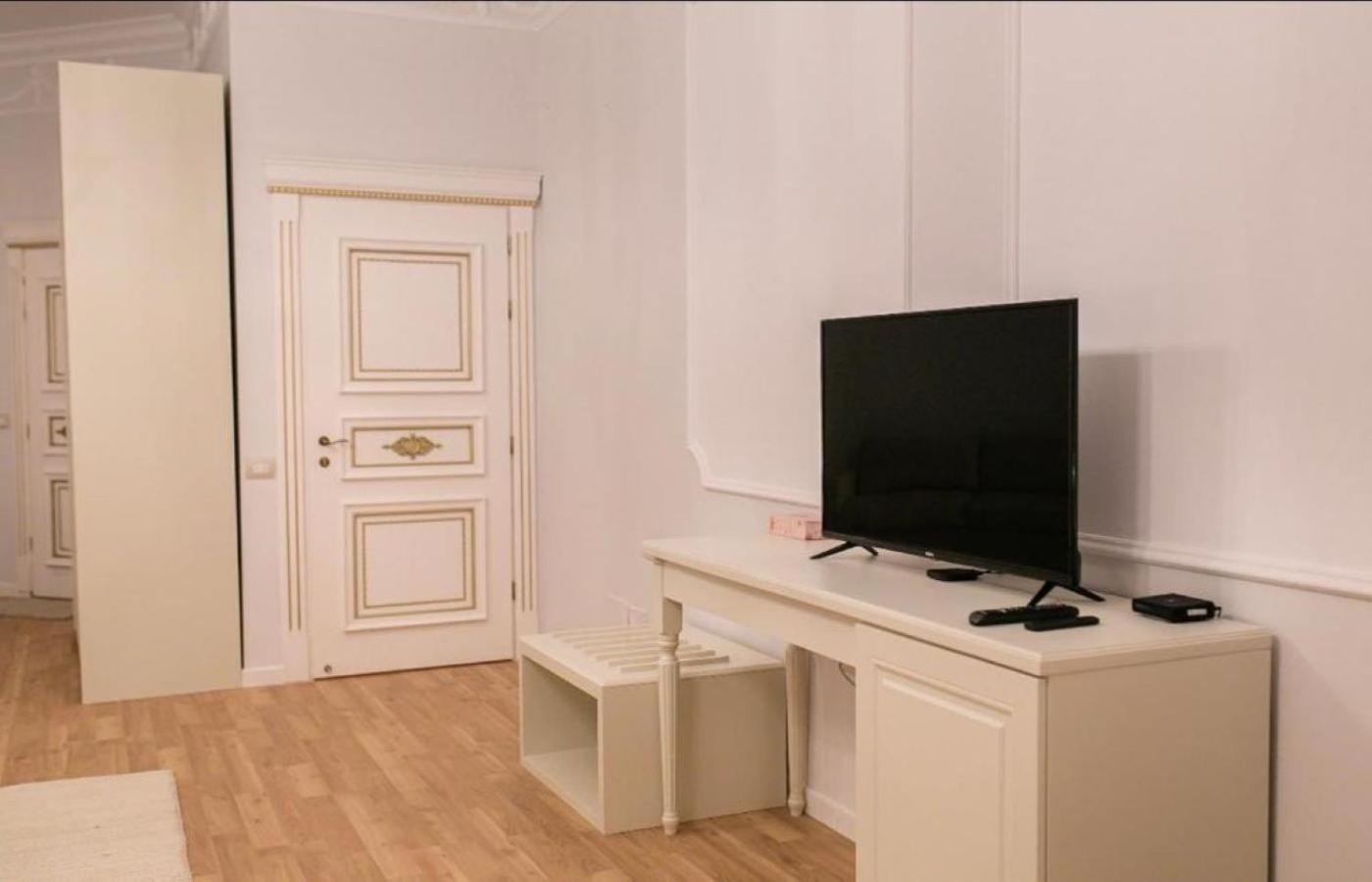 Ferdinand Hotel Rooms - Photo 30