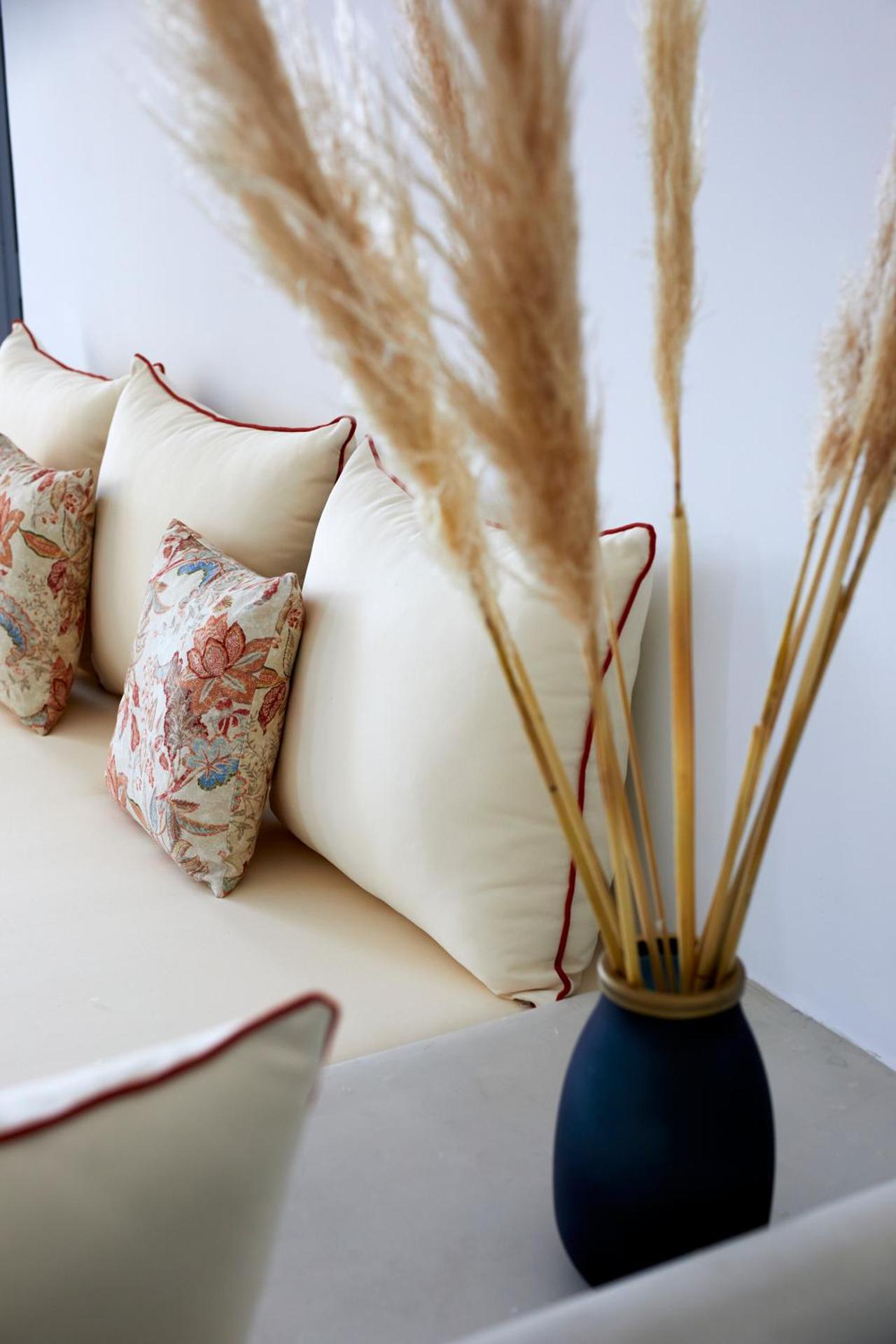 El Verano Suites - Photo 76