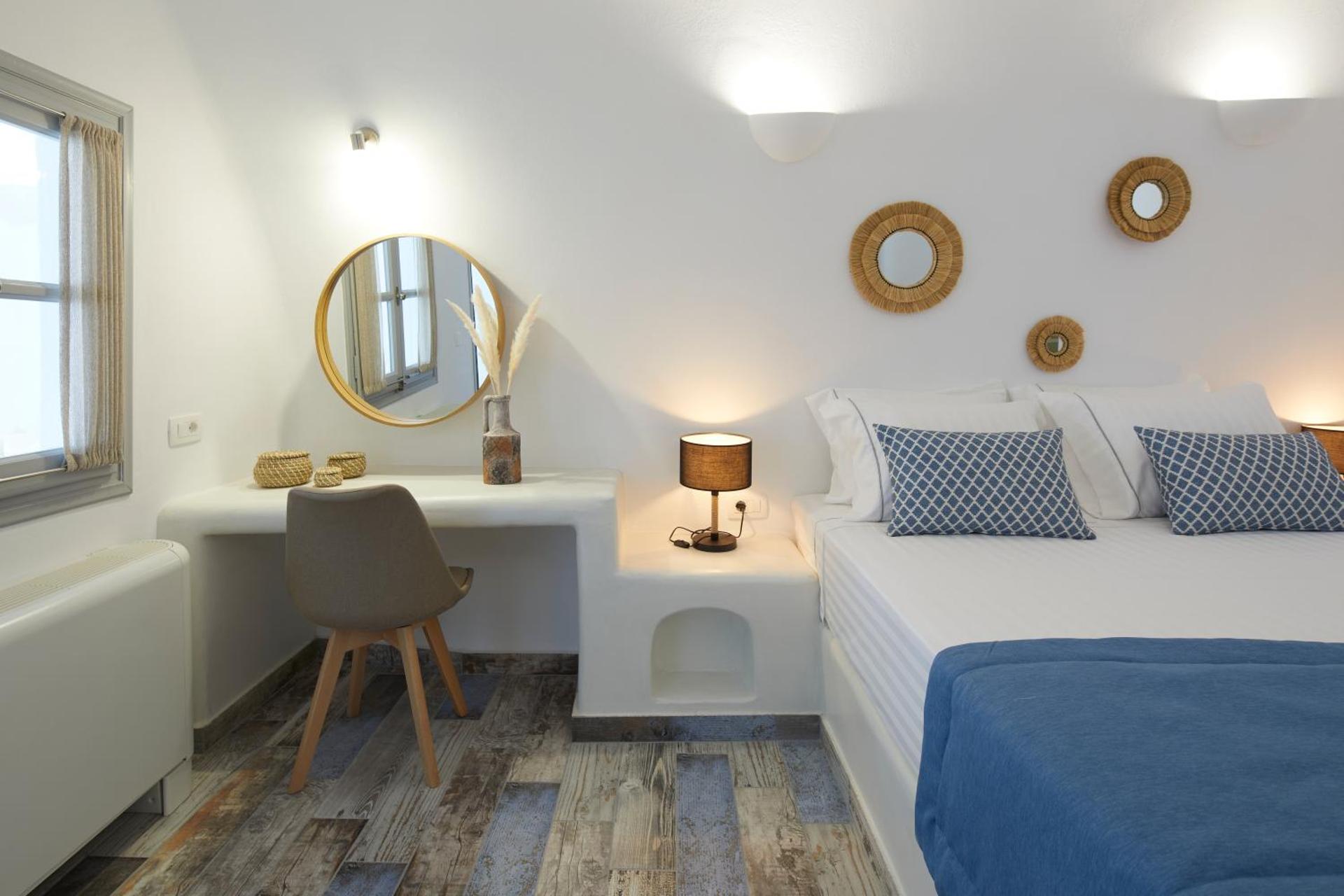 El Verano Suites - Photo 24