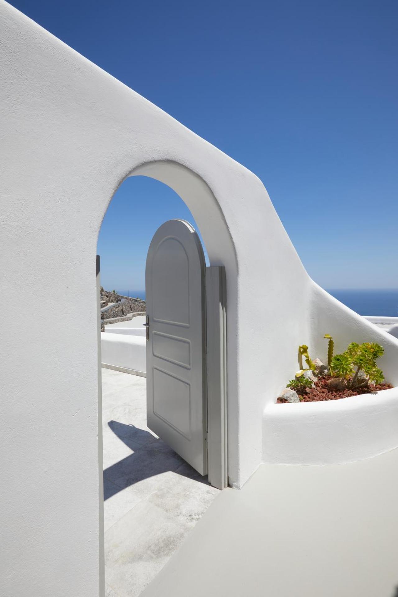 El Verano Suites - Photo 77