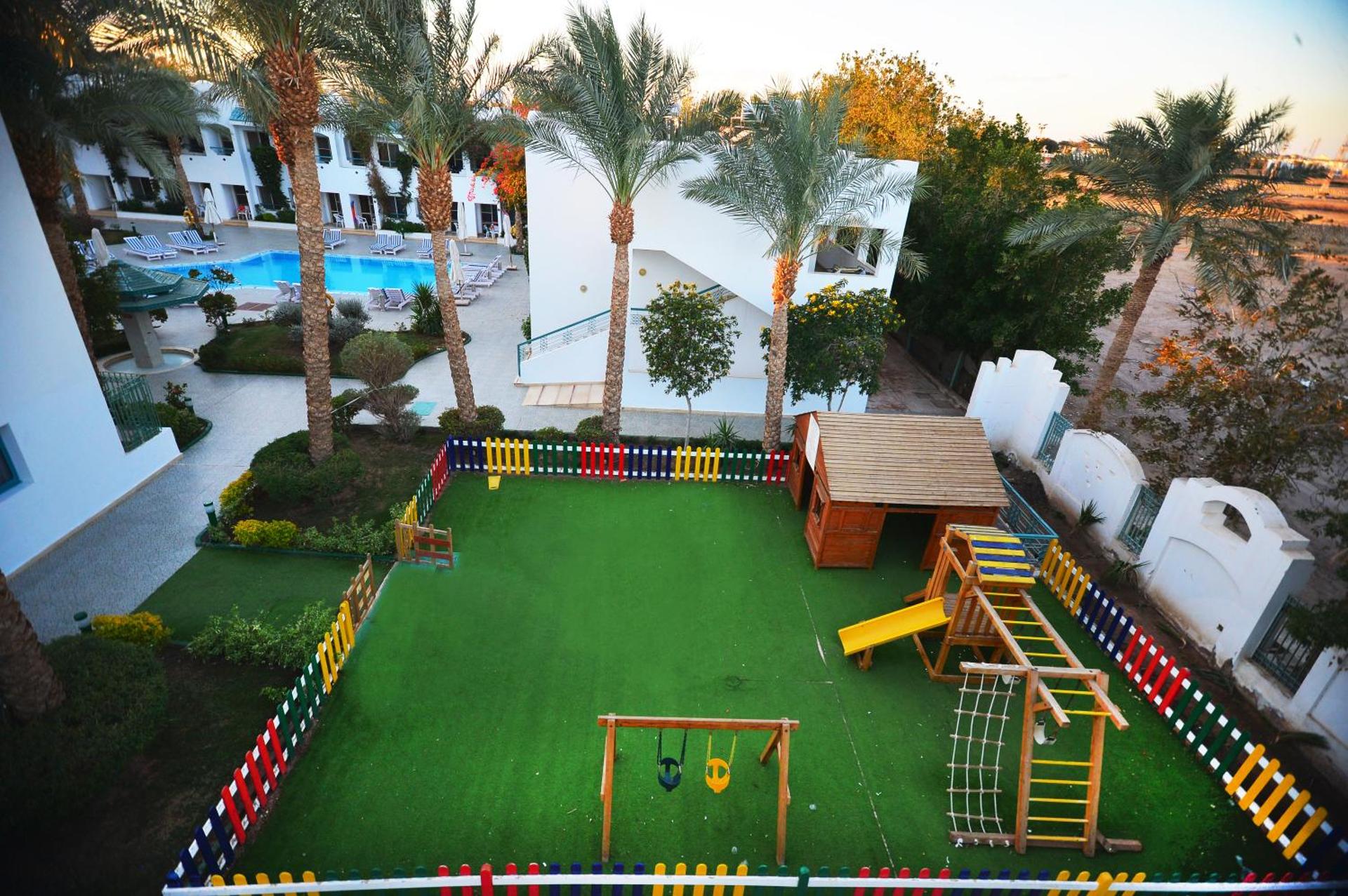 Falcon Hills Hotel - Photo 99