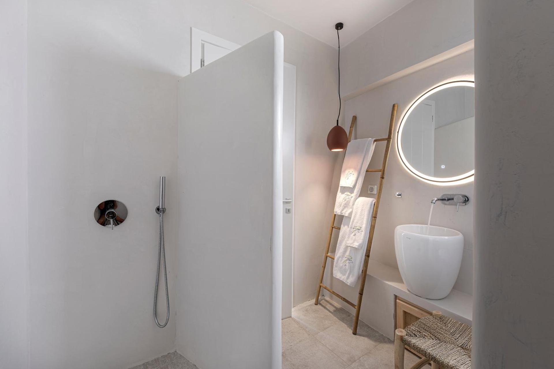 Grand View - Megalochori Santorini - Photo 18