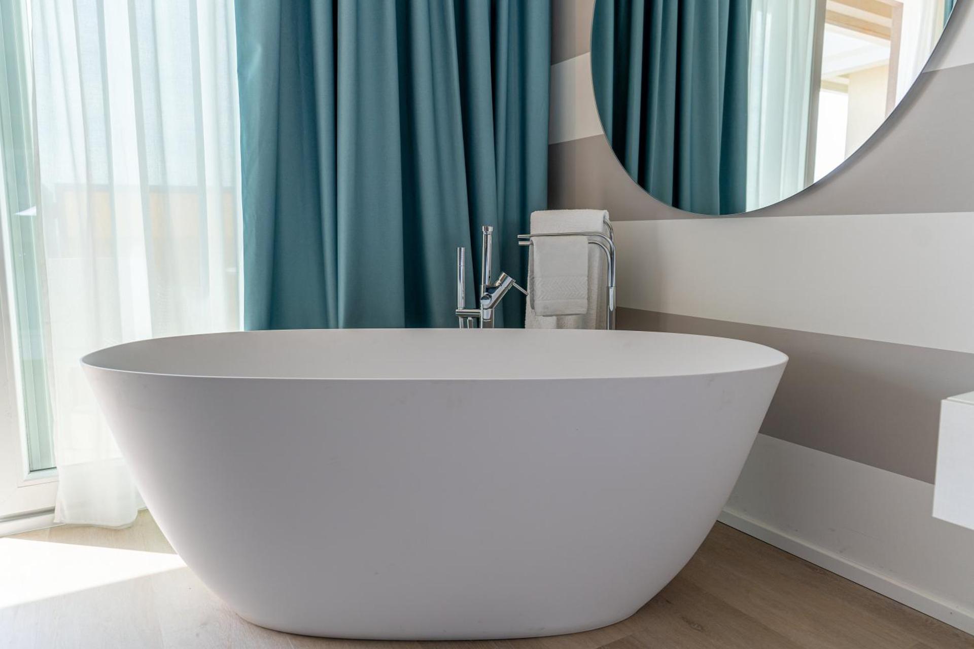 Hotel Orient & Pacific - Photo 31