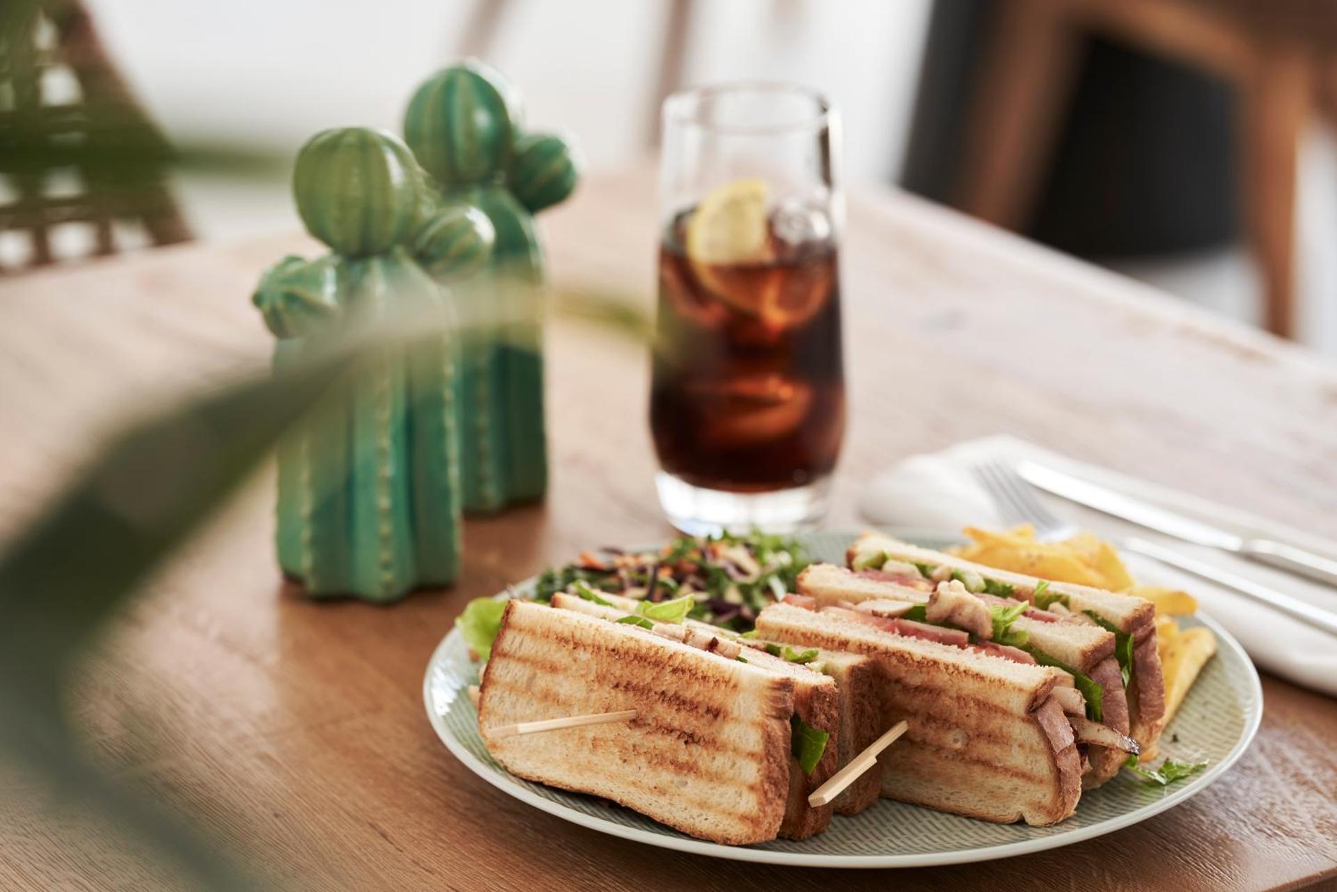 Paradise View Hotel - Photo 94