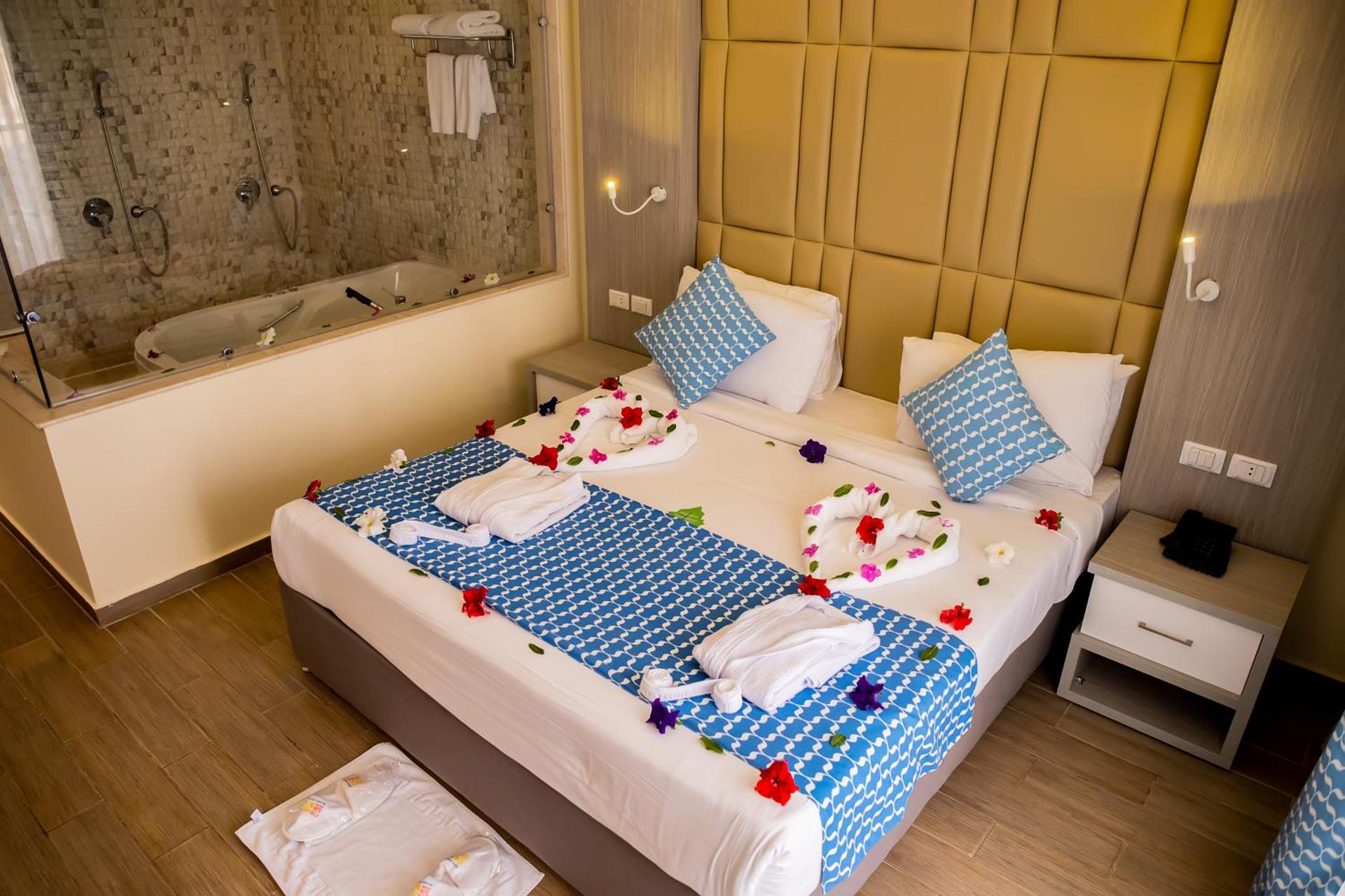 Bellagio Beach Resort & Spa - Photo 45