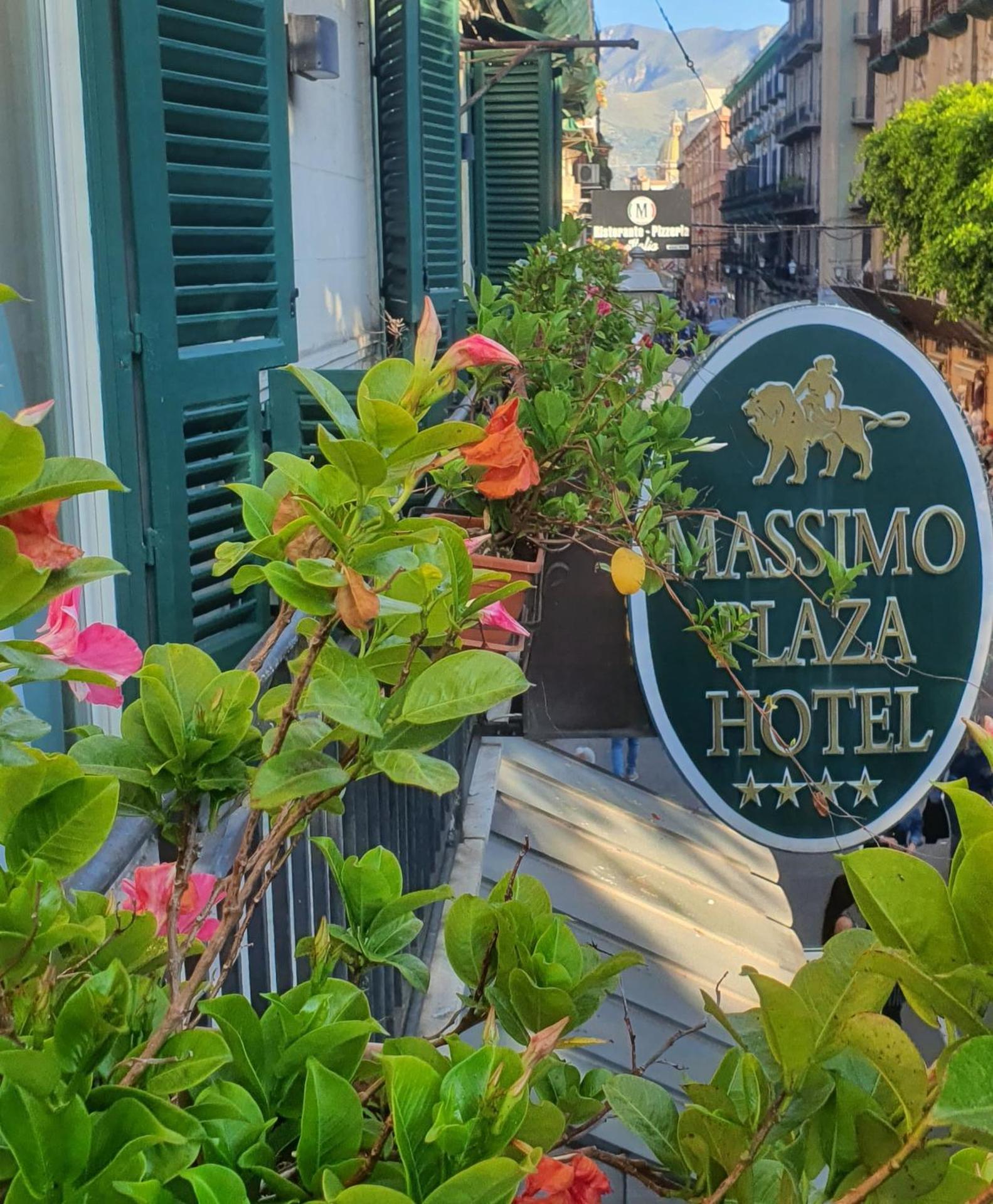 Massimo Plaza Hotel - Photo 37