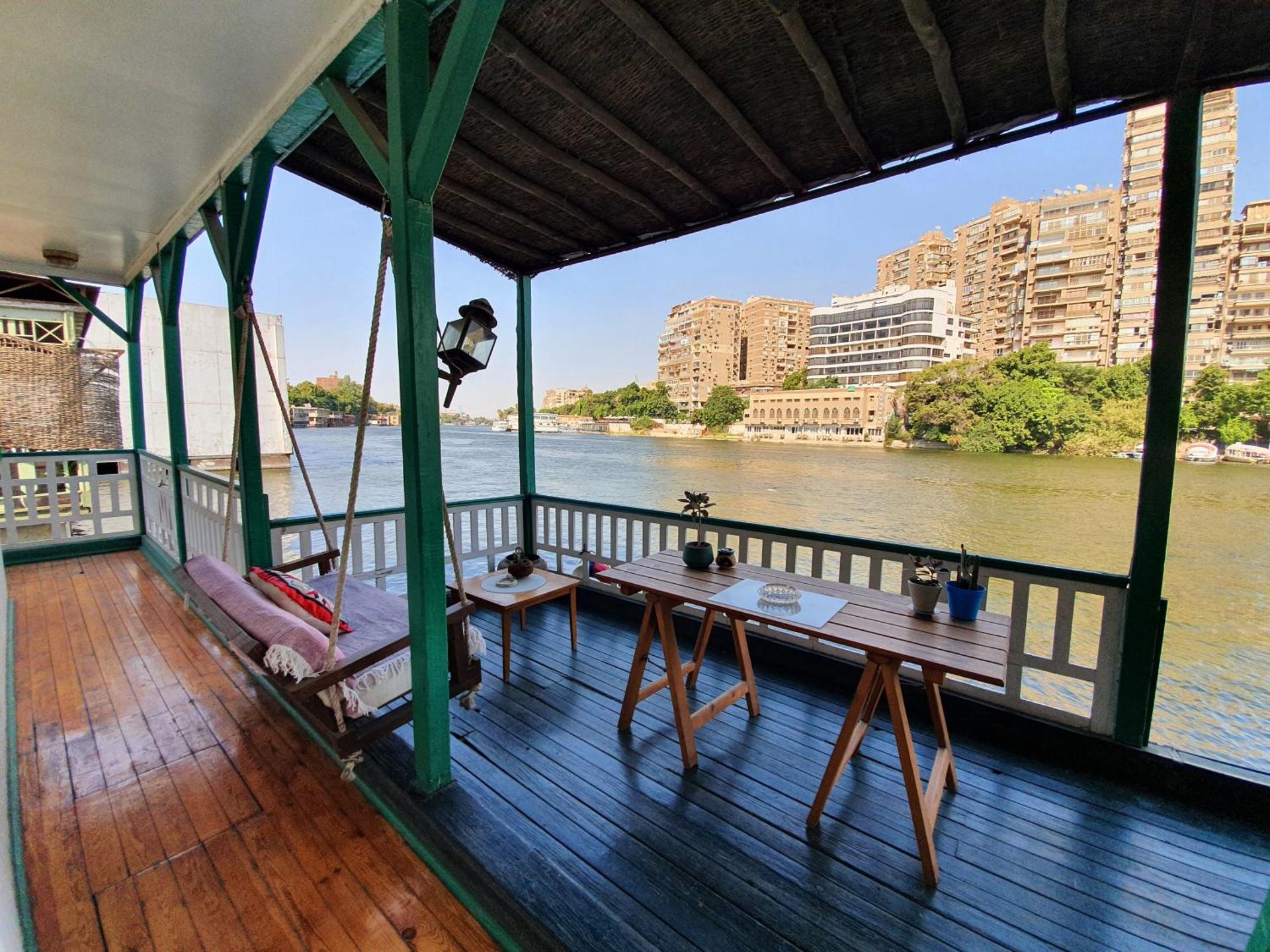Houseboat65 - Historic home on the Nile - Central Cairo - Photo 3