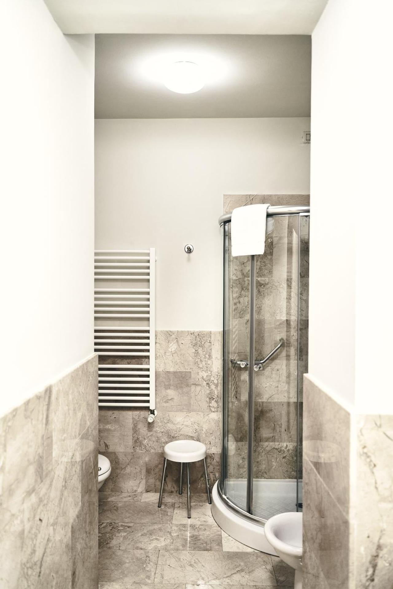 Ambassador Palace Hotel - Photo 44