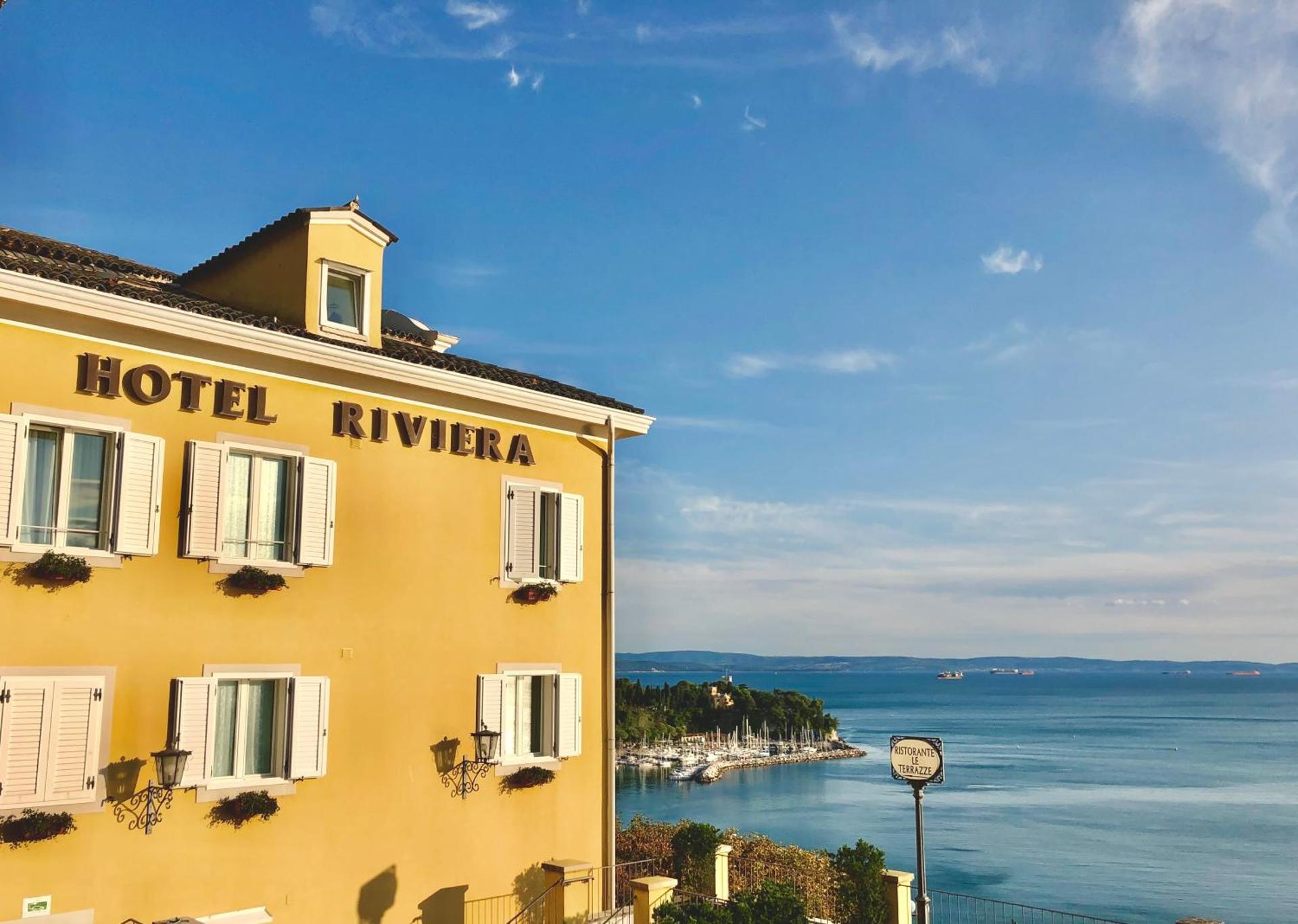 Hotel Riviera & Maximilian's - Photo 98