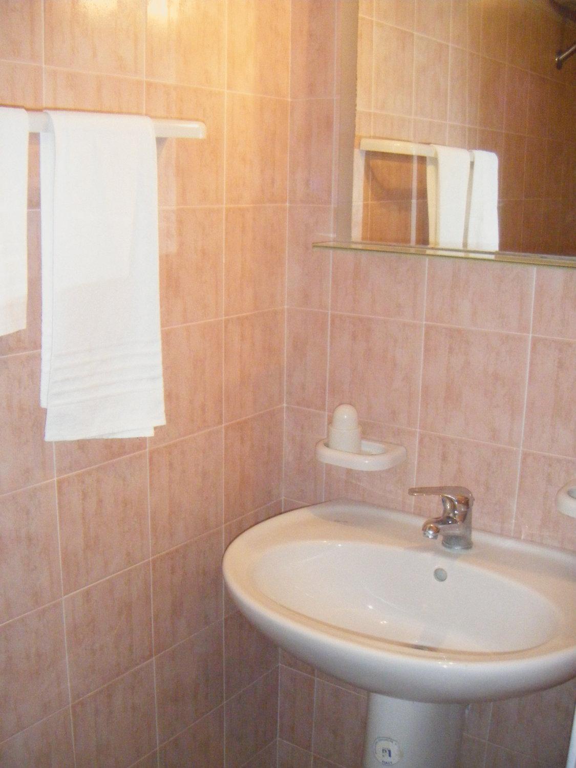 Hotel Columbia - Photo 26