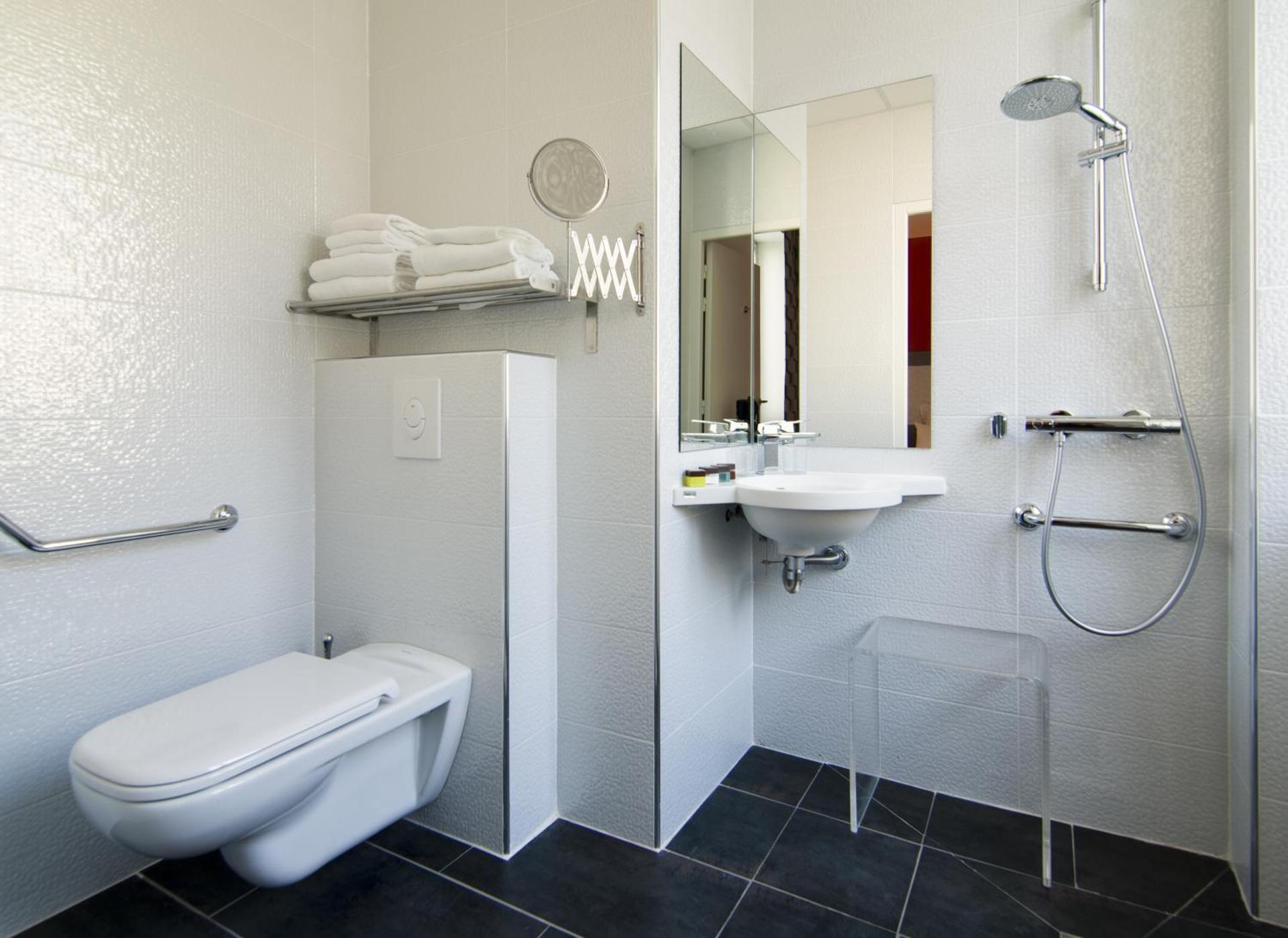 Hôtel Carré Vieux Port - Photo 2