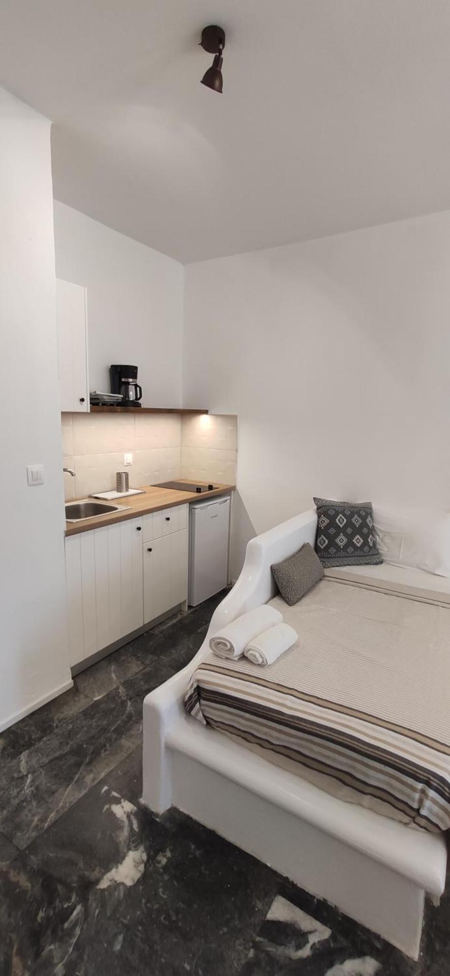 Nora Norita - Photo 72