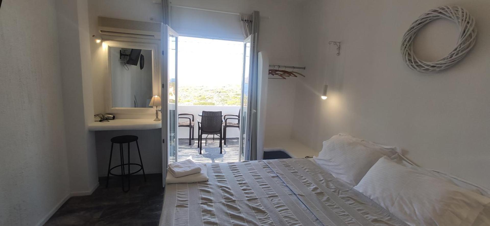 Nora Norita - Photo 32