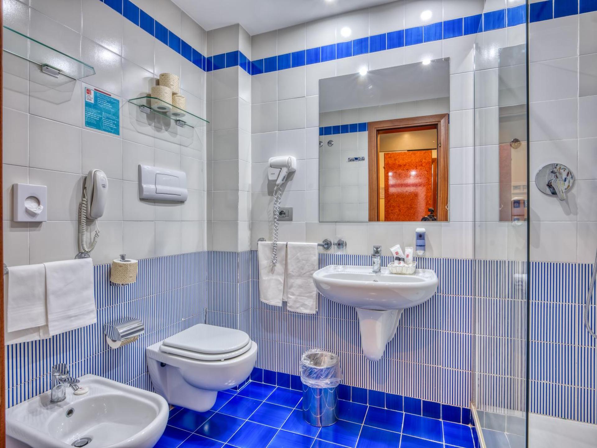 Hotel Caesar Palace - Photo 42