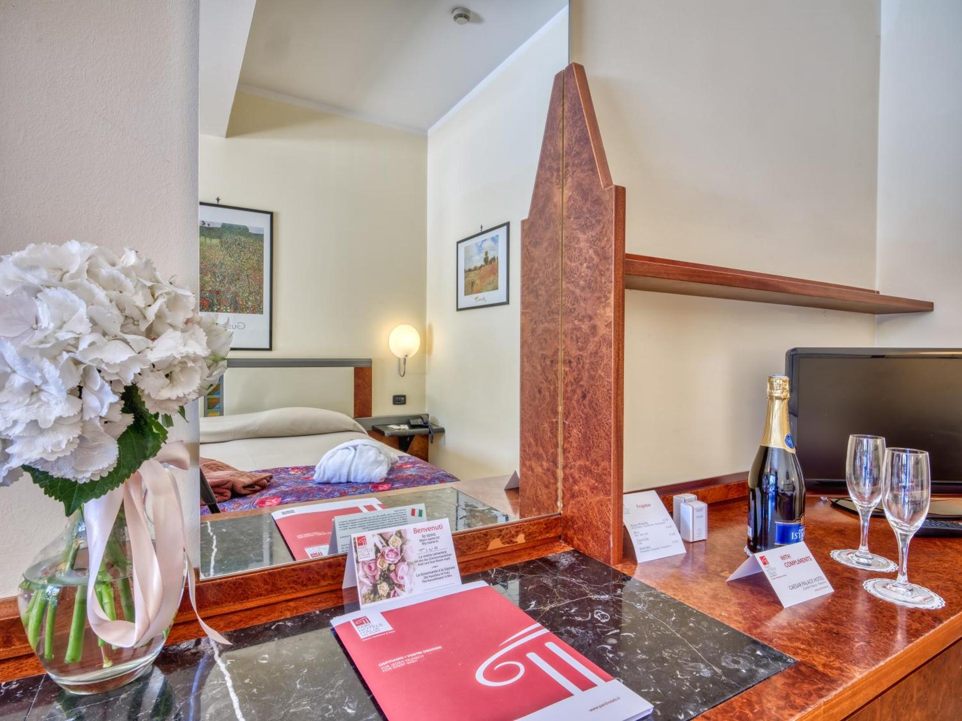 Hotel Caesar Palace - Photo 49