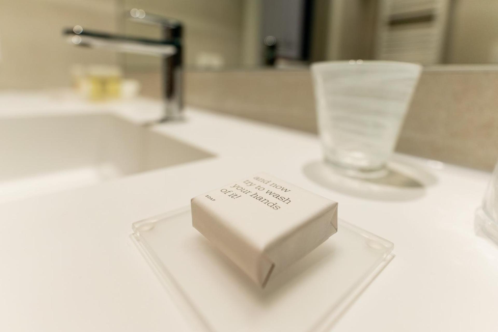 Hotel Orient & Pacific - Photo 70