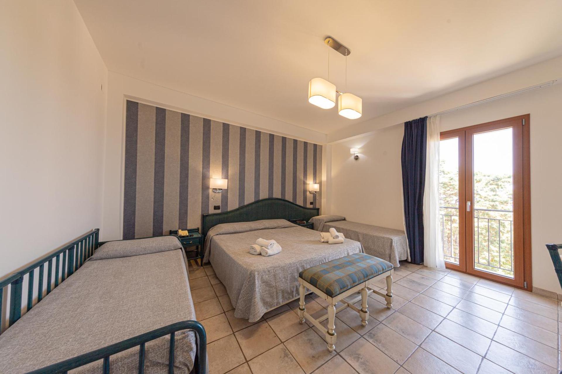 Hotel Baia Del Capitano - Photo 92