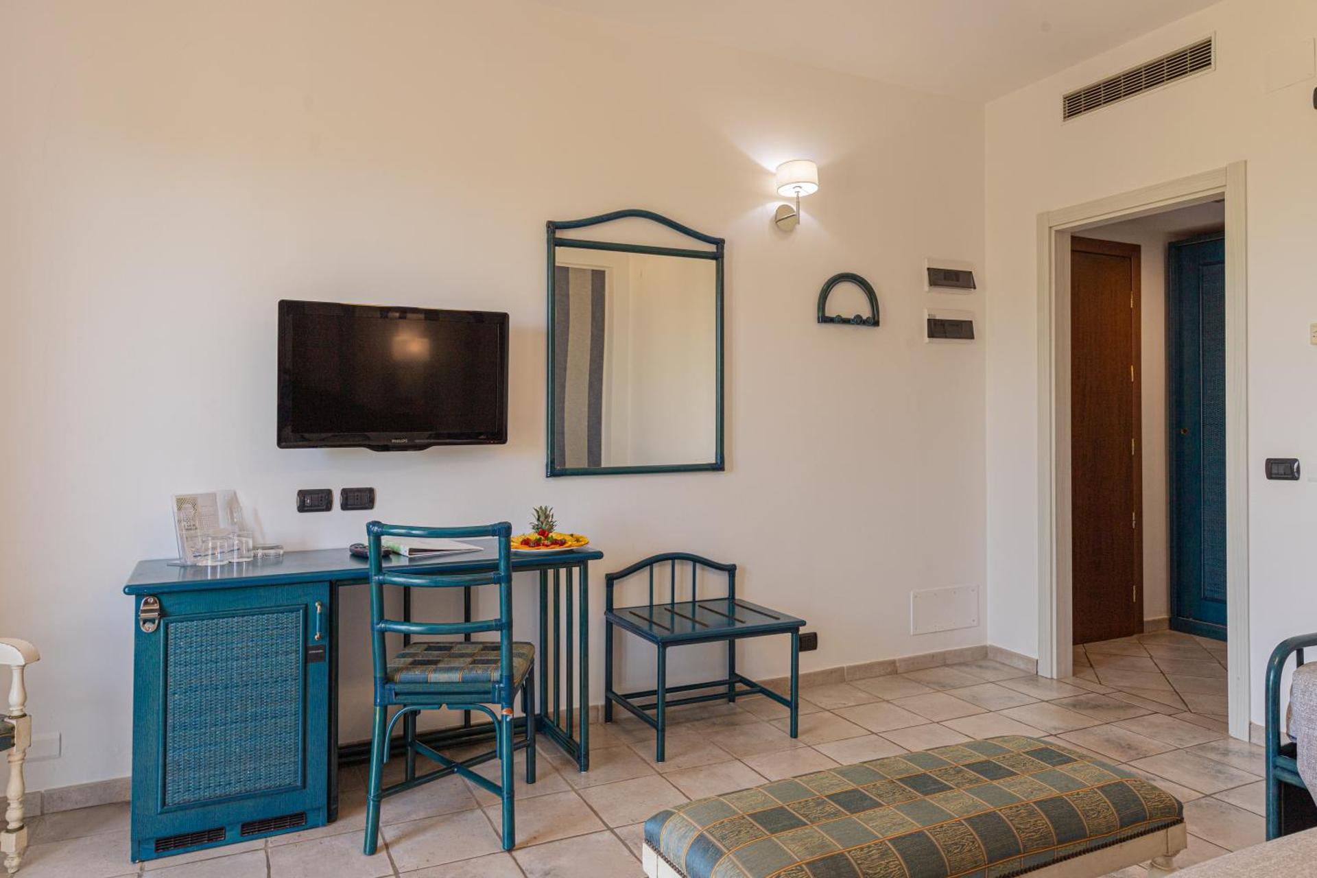 Hotel Baia Del Capitano - Photo 93