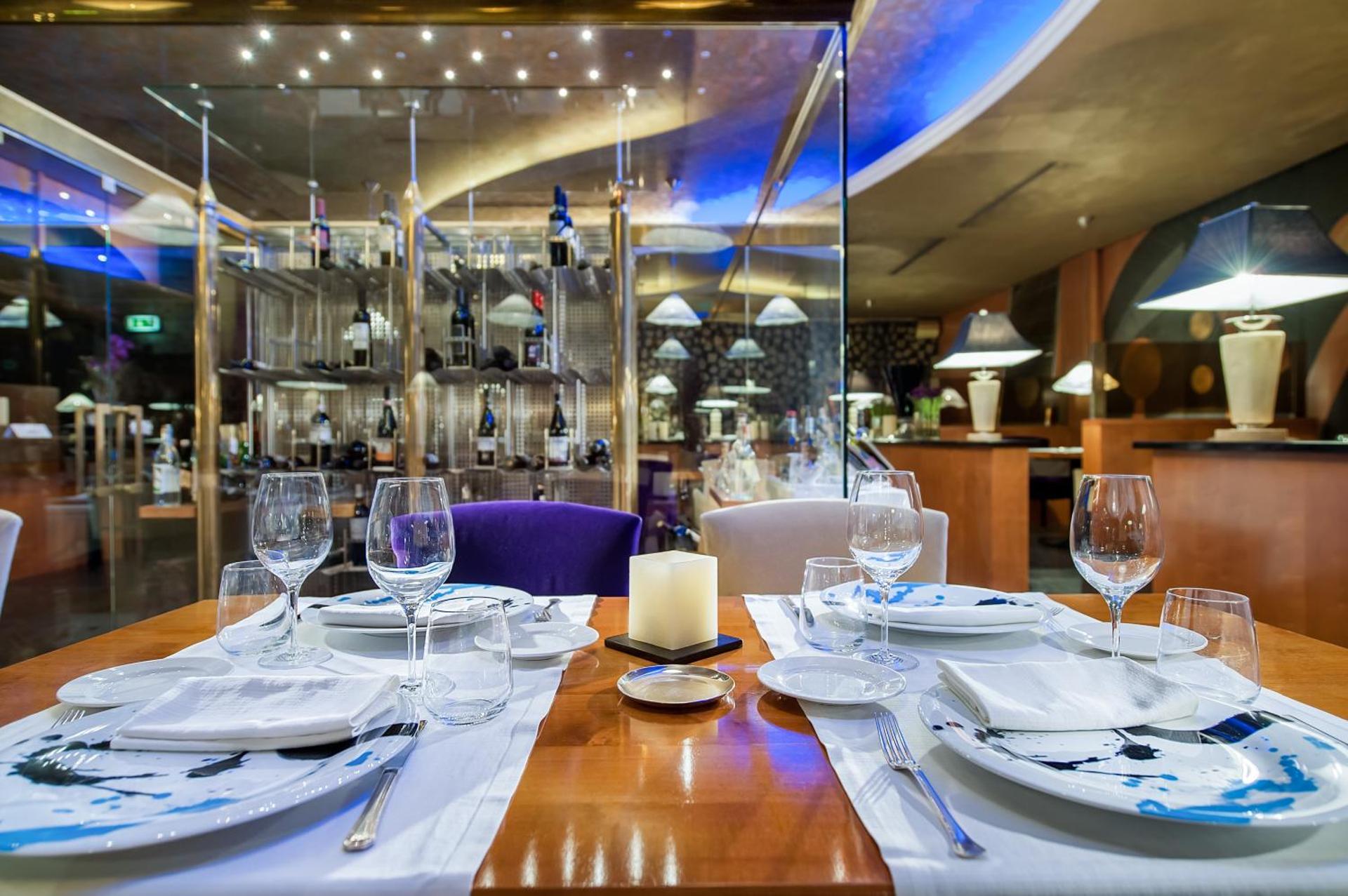 Royal Hotel Carlton - Photo 36