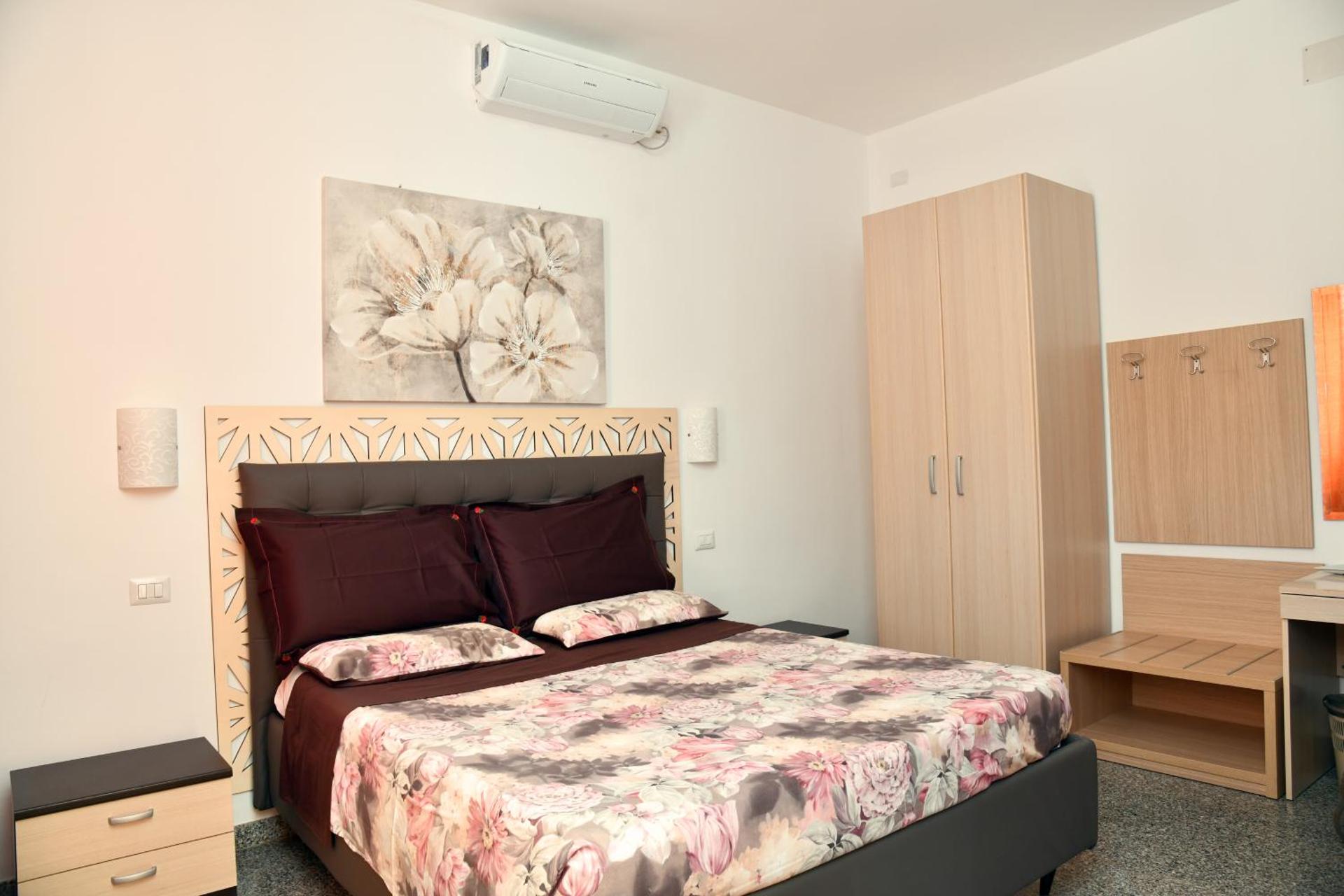 Il Sole Guesthouse - Photo 40