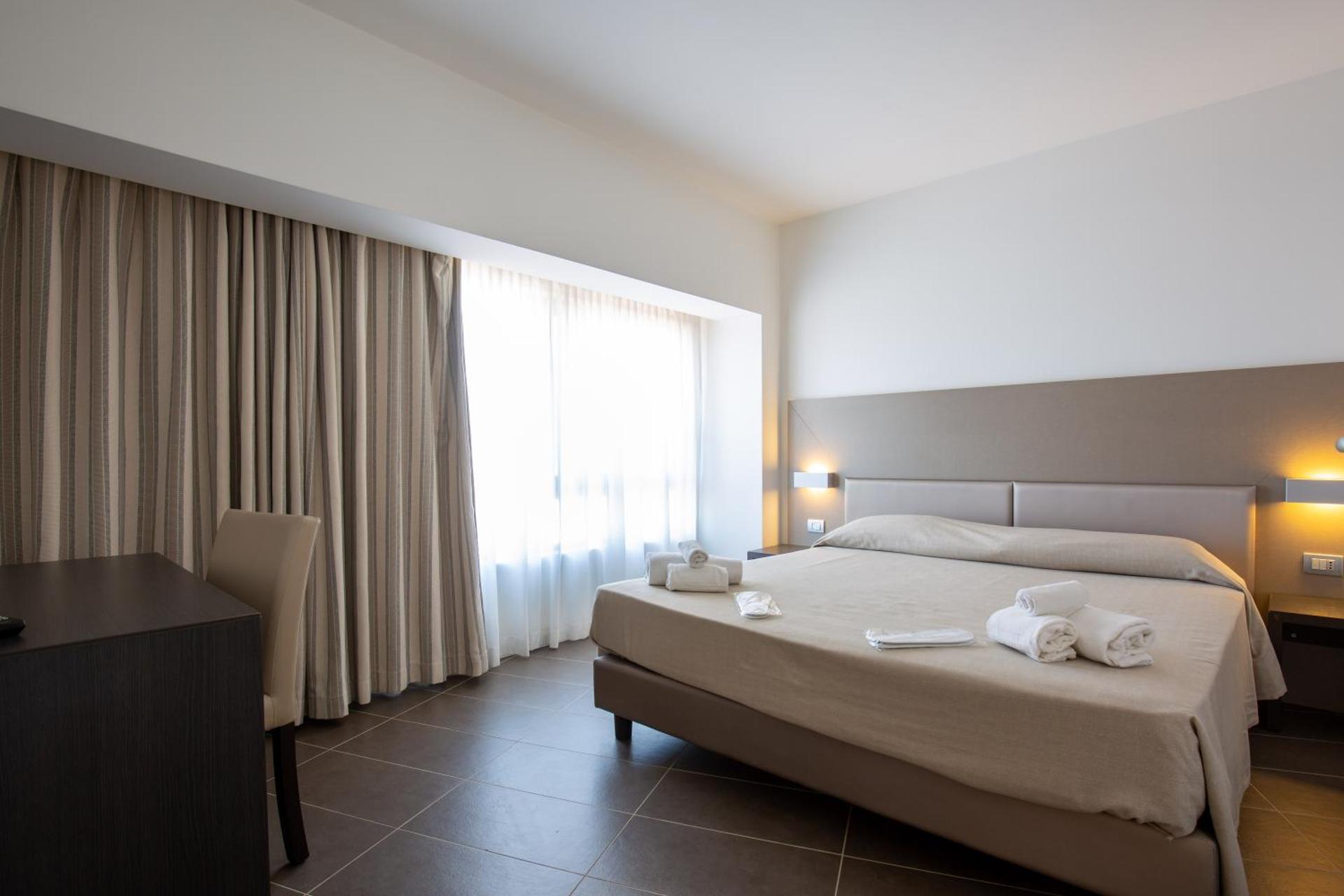 Hotel Poseidon - Photo 58