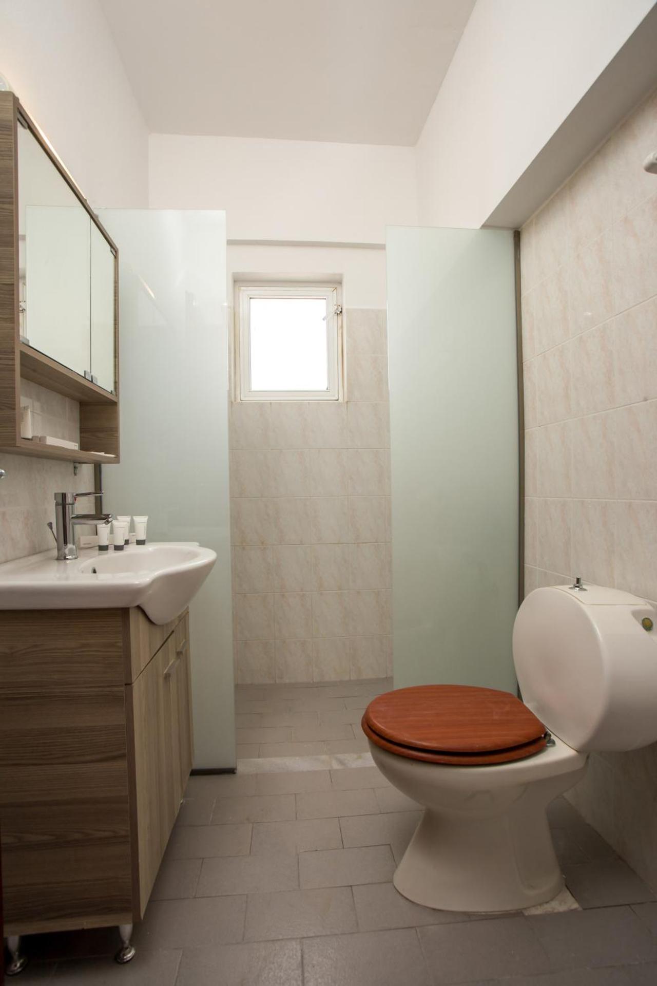 Jack Daniel Friends - Photo 40