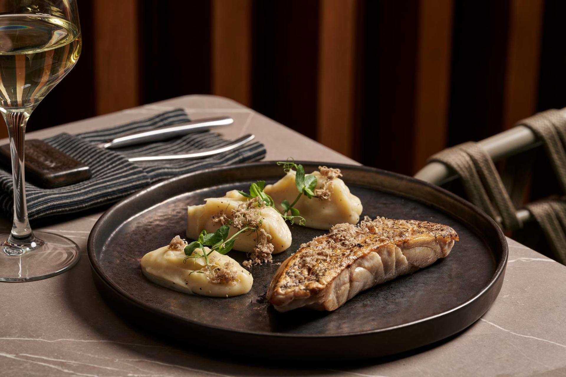 Kouros Hotel & Suites - Photo 133