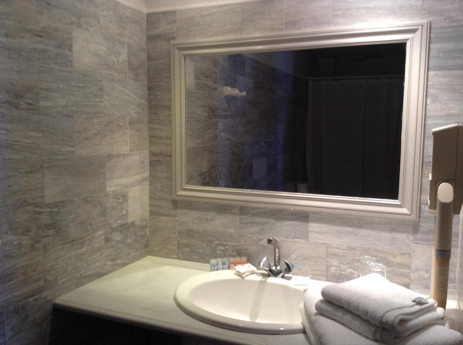 Rose Bay Hotel - Photo 26