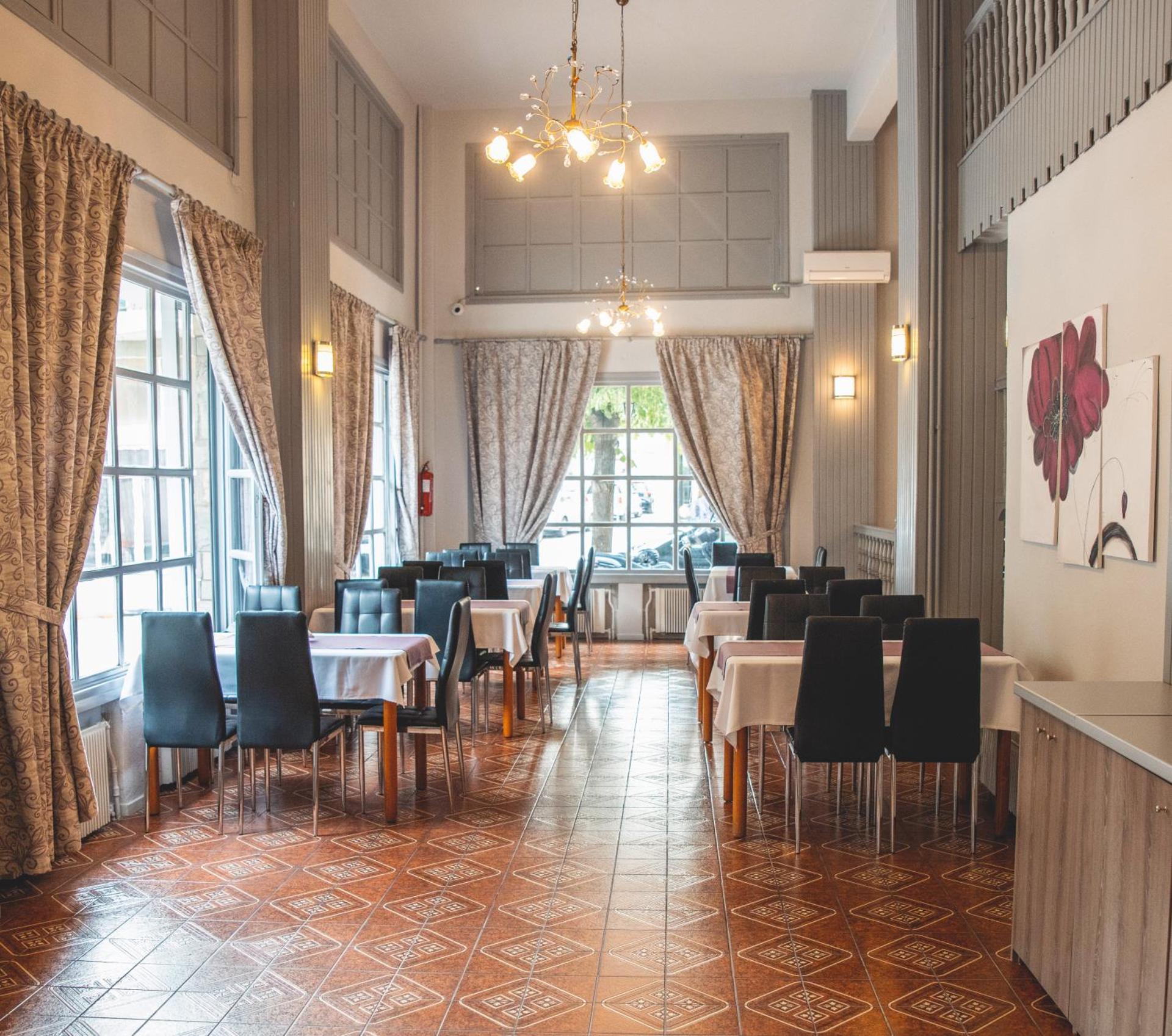 Hotel Galaxy - Photo 5