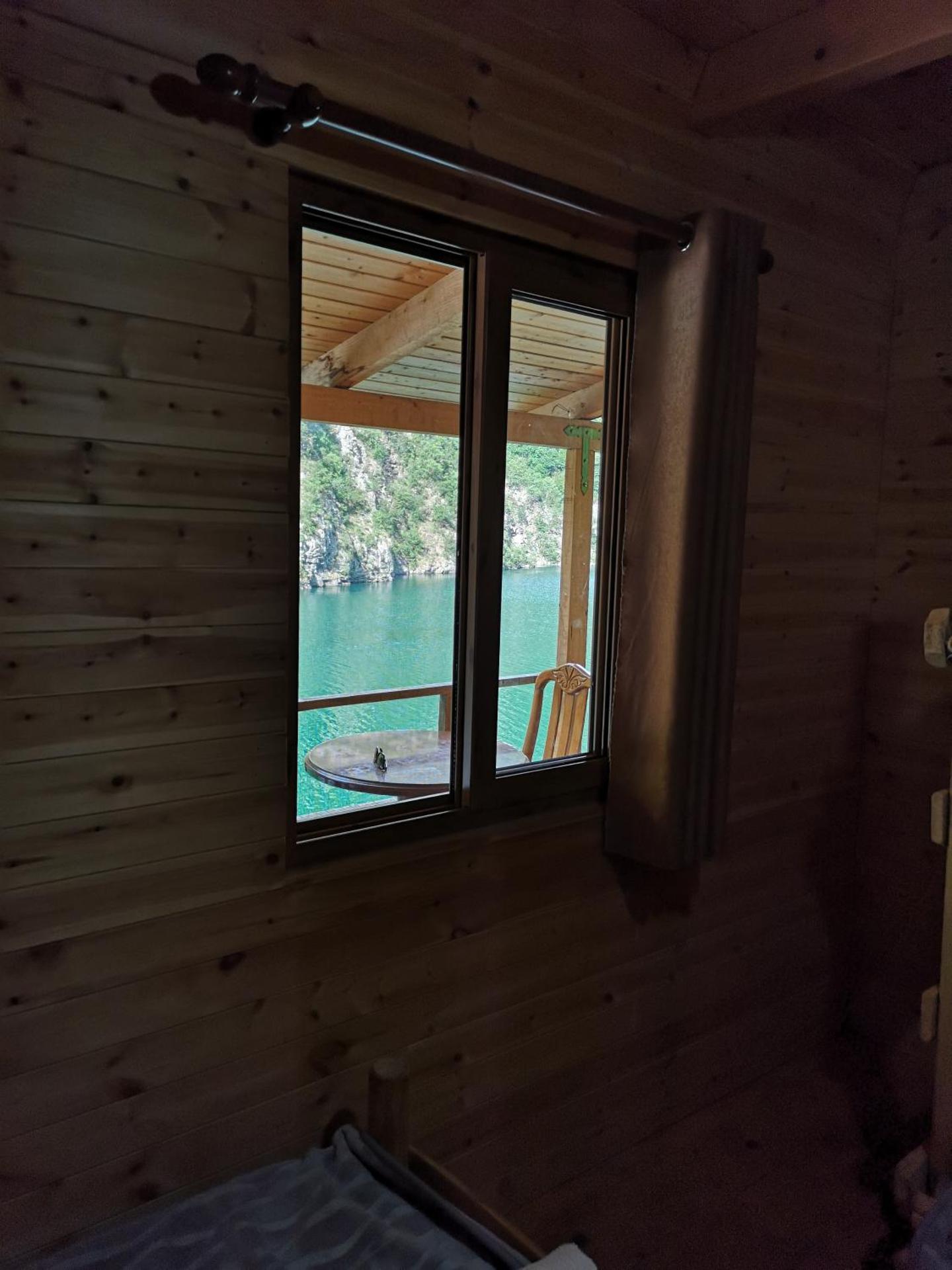 Riverside Komani Lake - Photo 24