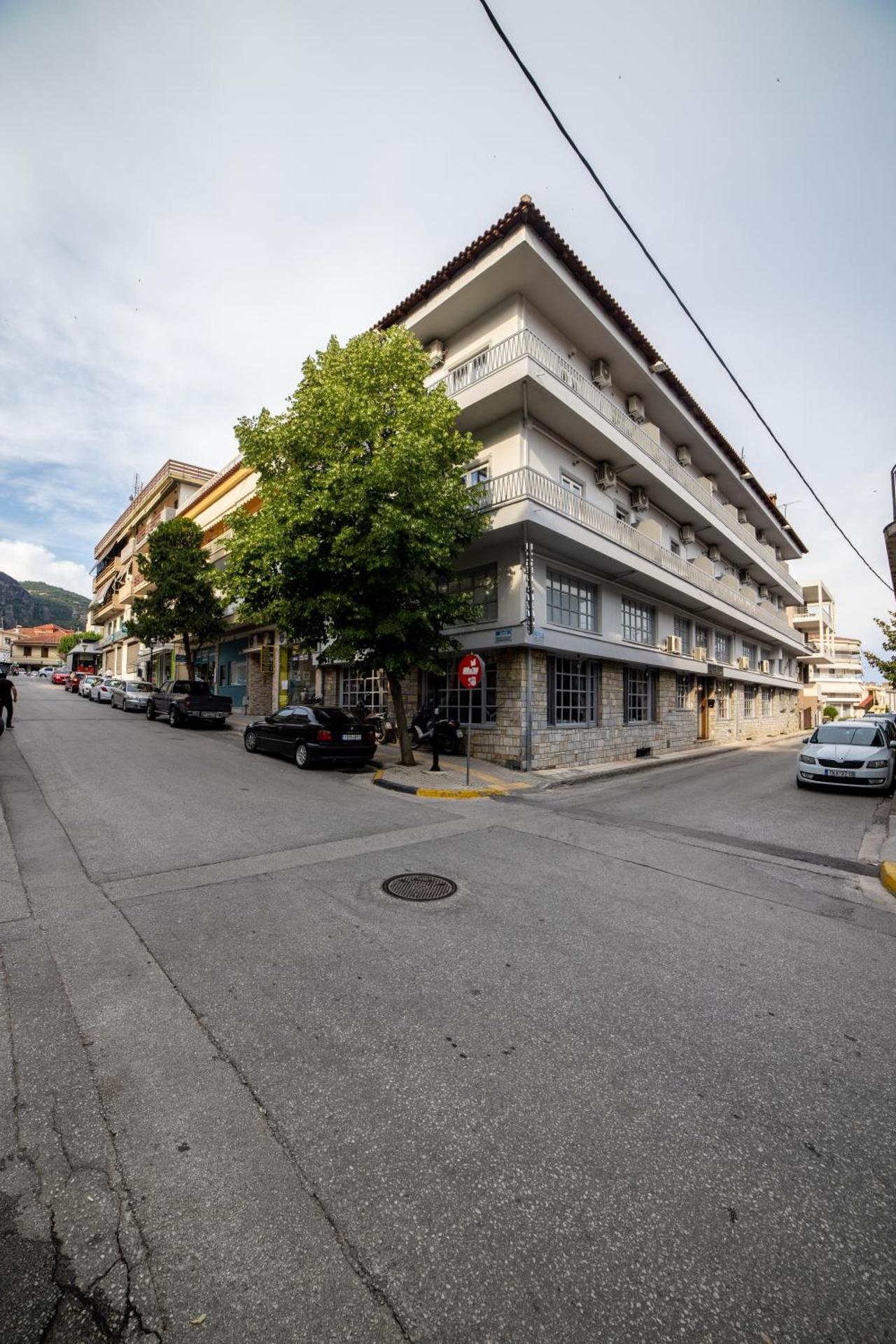 Hotel Galaxy - Photo 13