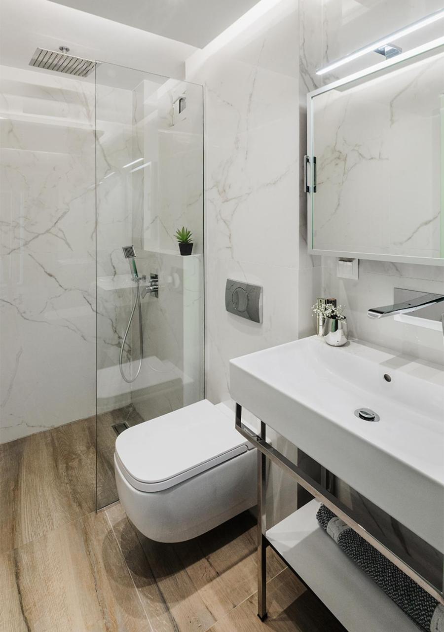 SUN RESIDENCE Exclusive Seaside Suites - Photo 19