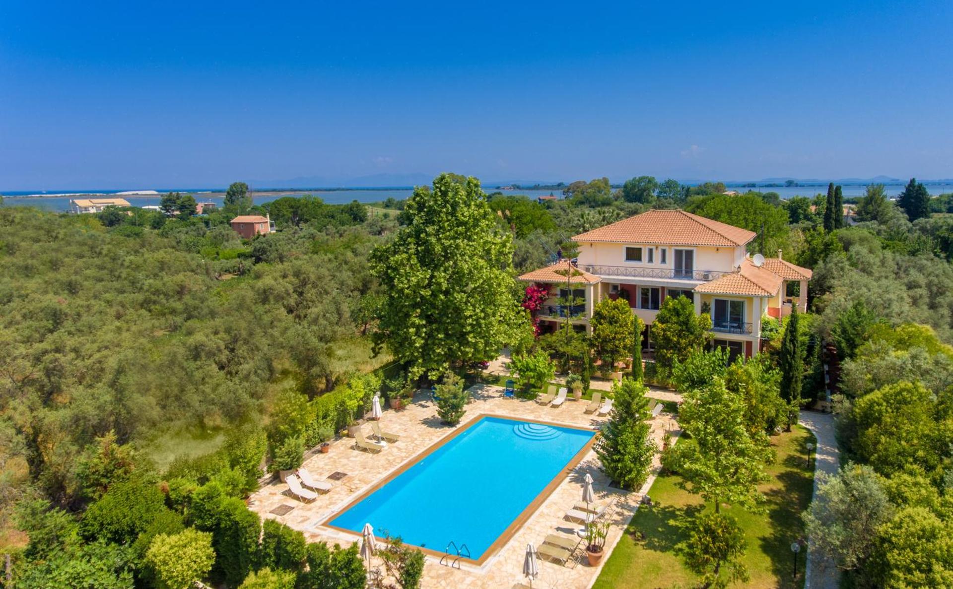 Lefkas Blue Residence - Photo 37