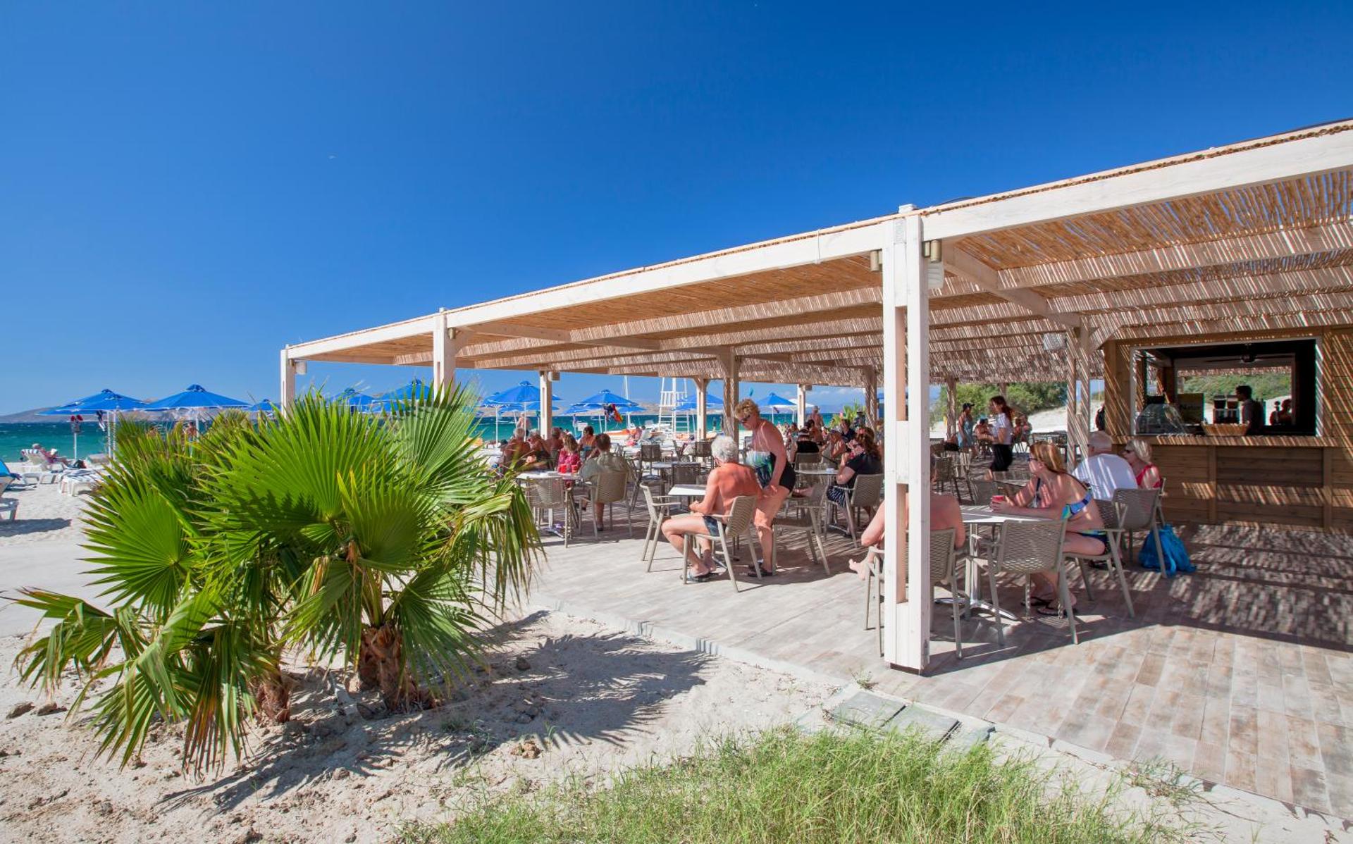 Caravia Beach Hotel - Photo 74