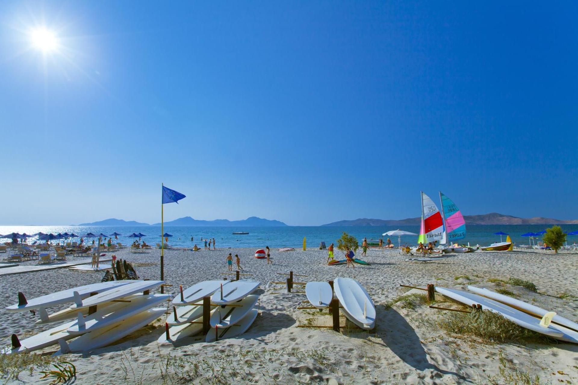 Caravia Beach Hotel - Photo 76