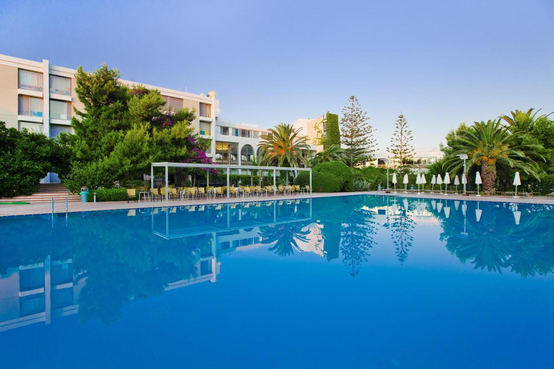 Caravia Beach Hotel - Photo 83