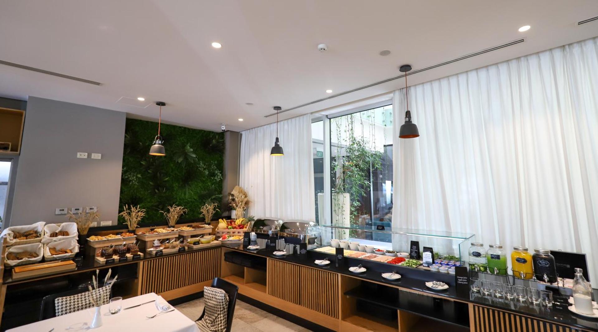 Best Western Premier Ark Hotel - Photo 159