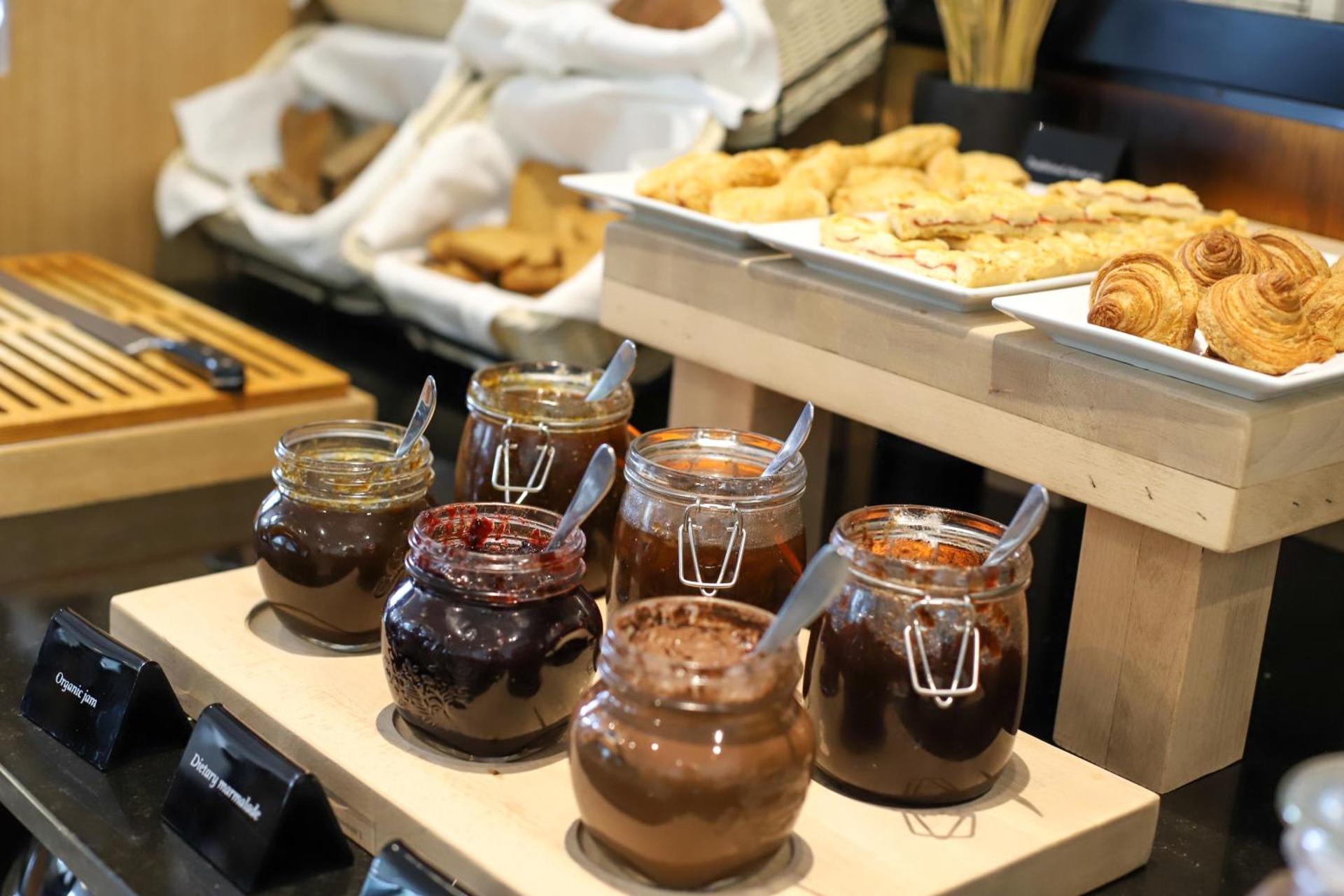 Best Western Premier Ark Hotel - Photo 165