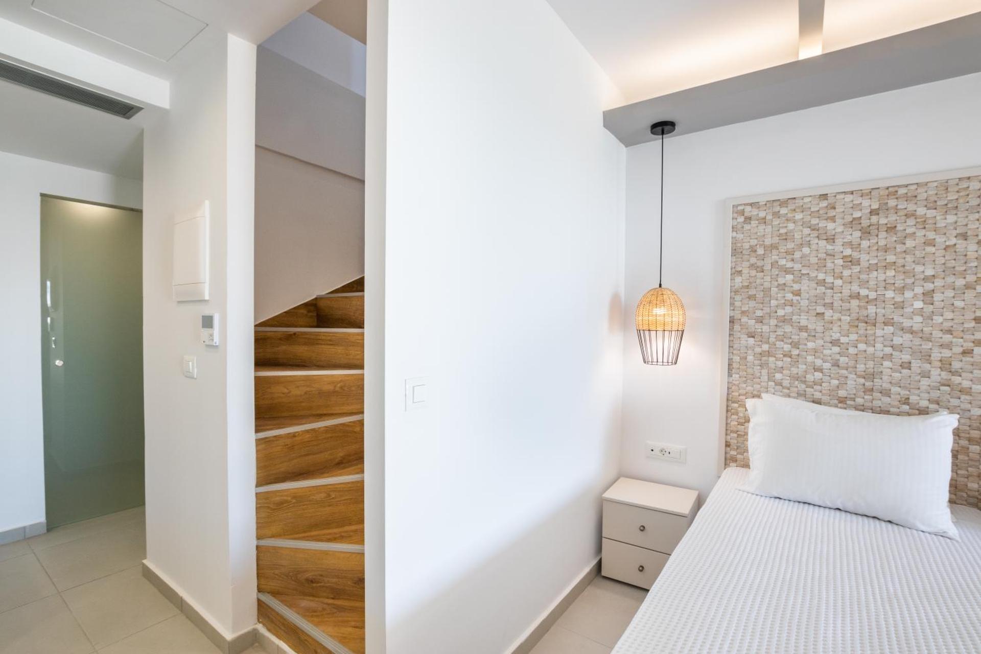 Konstantinos Palace - Photo 91