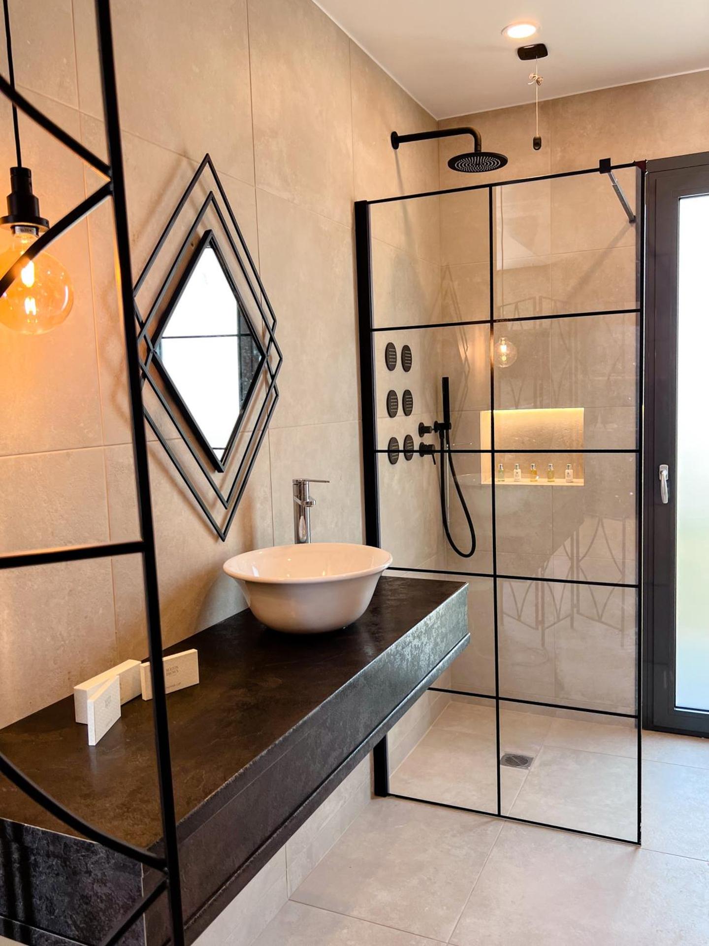 Royalty Suites Psyrri - Photo 8