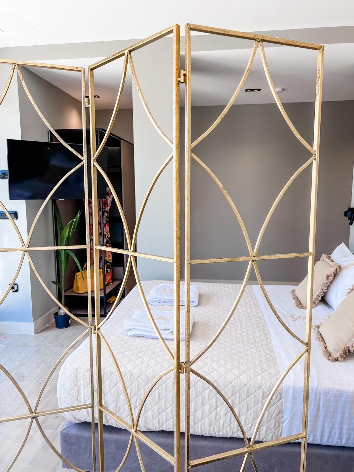 Royalty Suites Psyrri - Photo 69