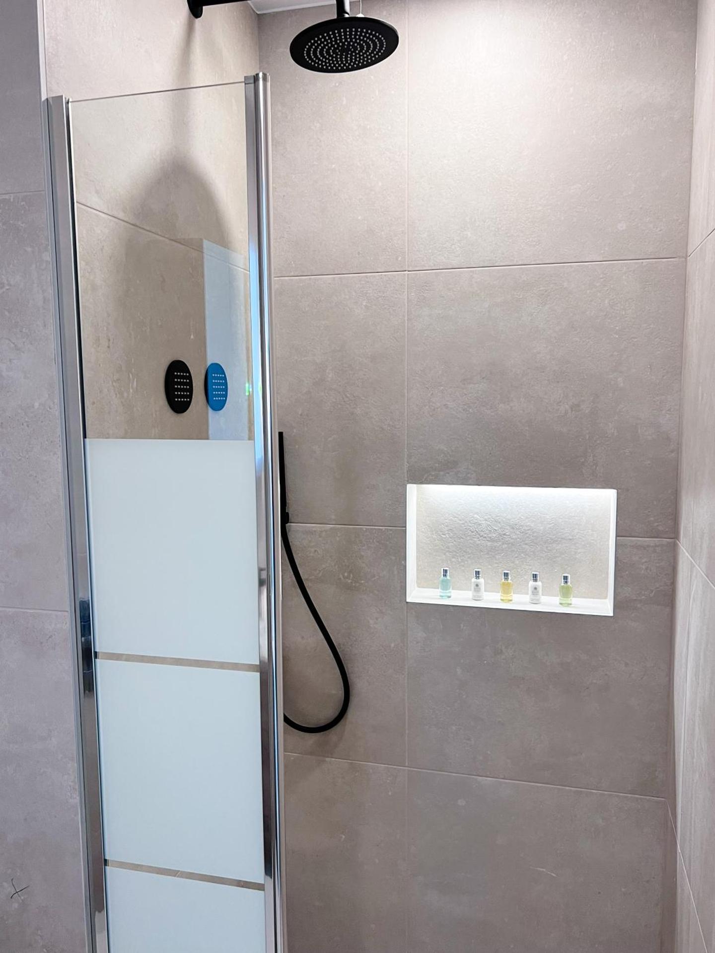 Royalty Suites Psyrri - Photo 30