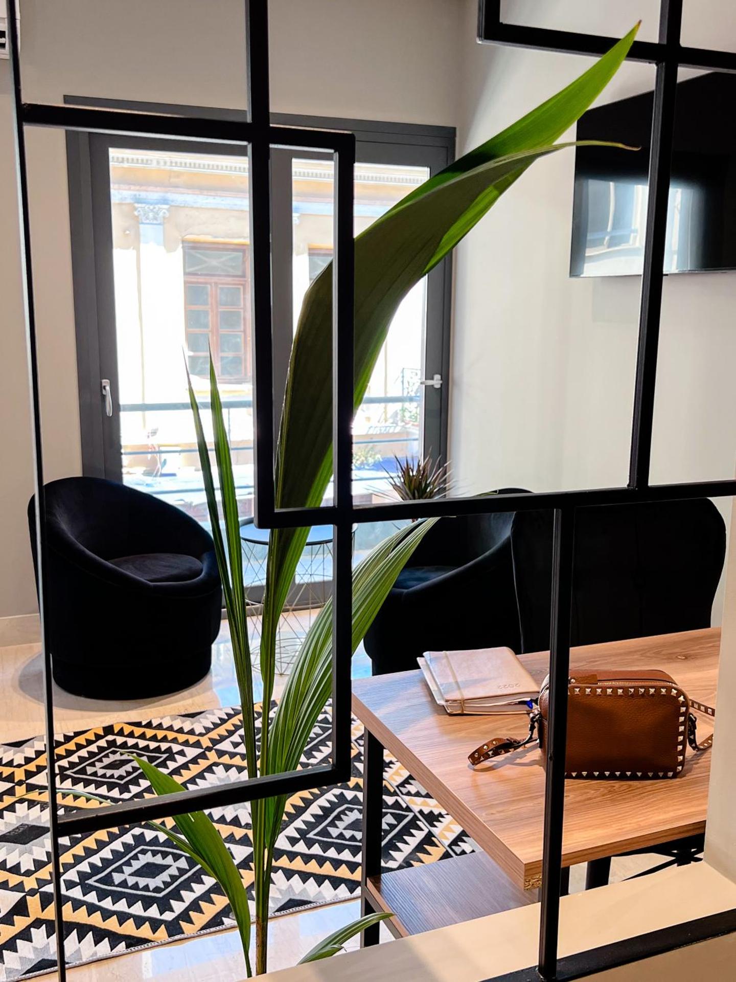 Royalty Suites Psyrri - Photo 43