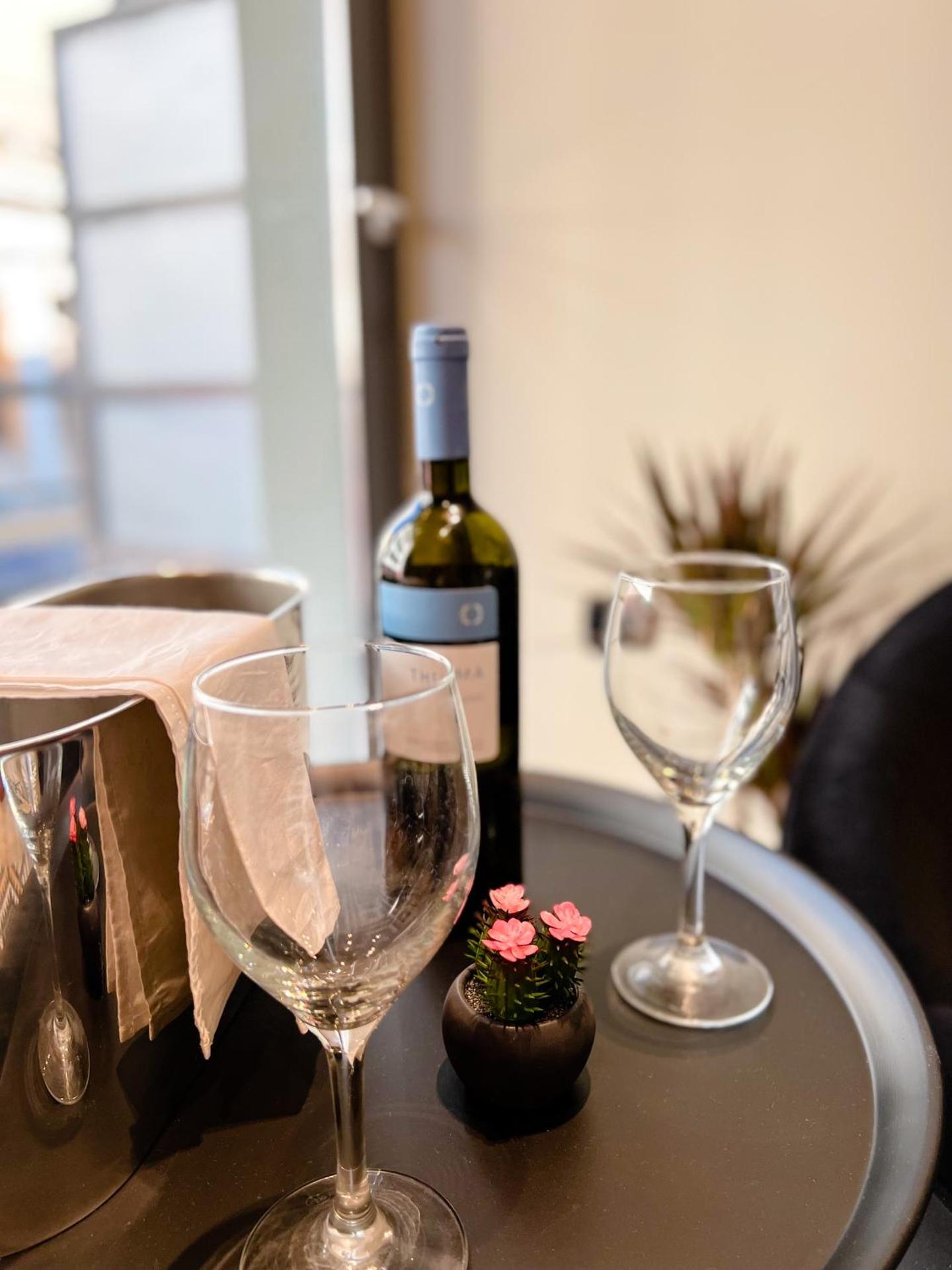 Royalty Suites Psyrri - Photo 49