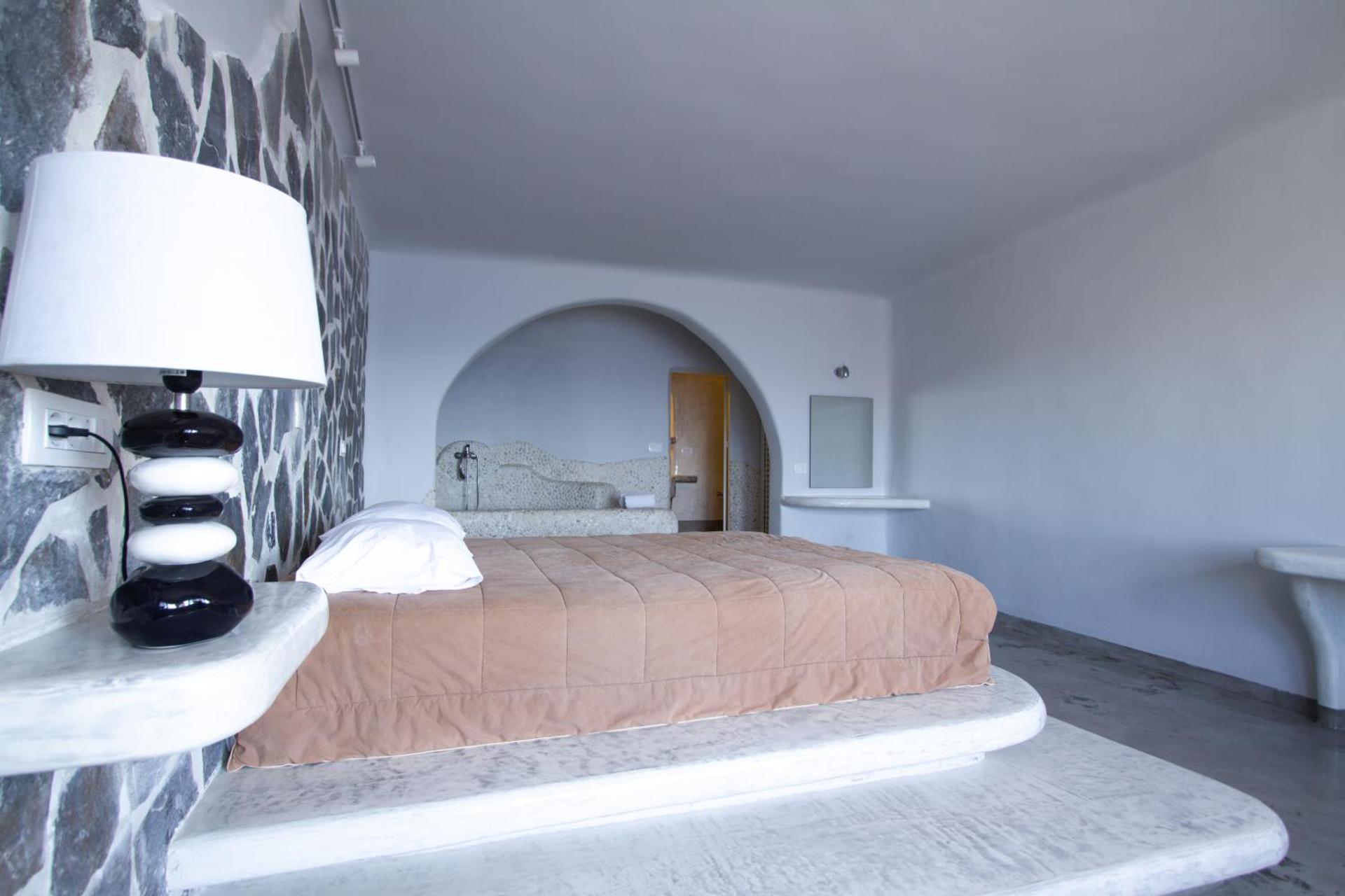 Suites of the Gods Cave Spa Hotel - Photo 75