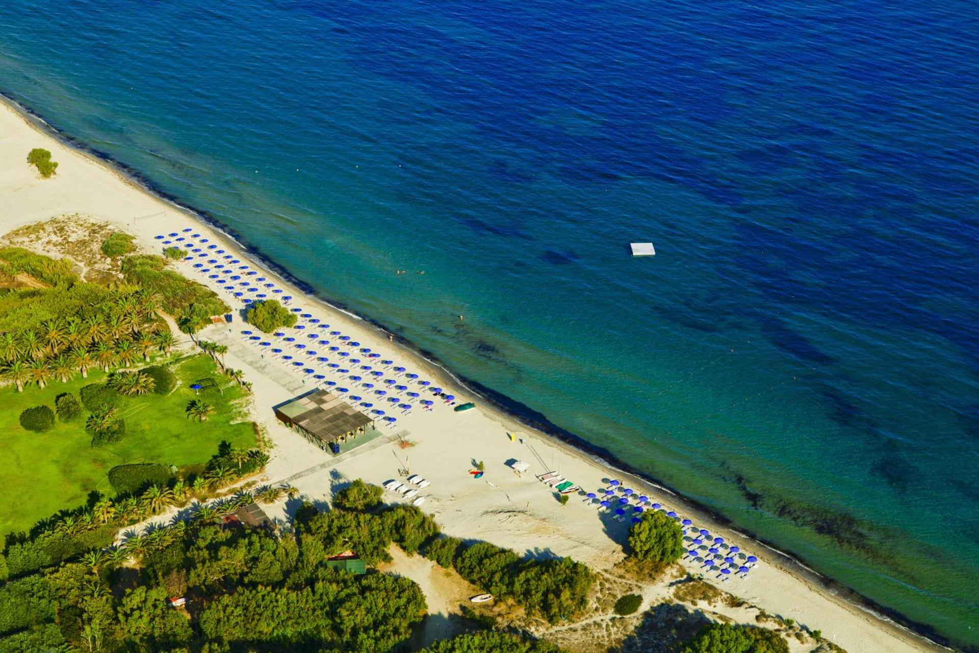 Caravia Beach Hotel - Photo 86