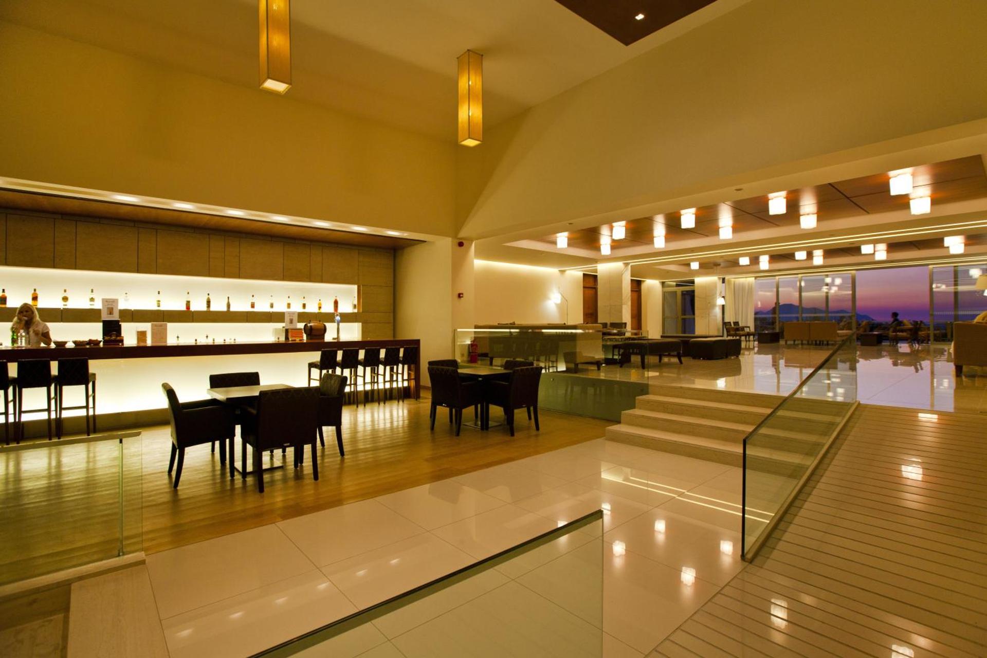 Caravia Beach Hotel - Photo 79